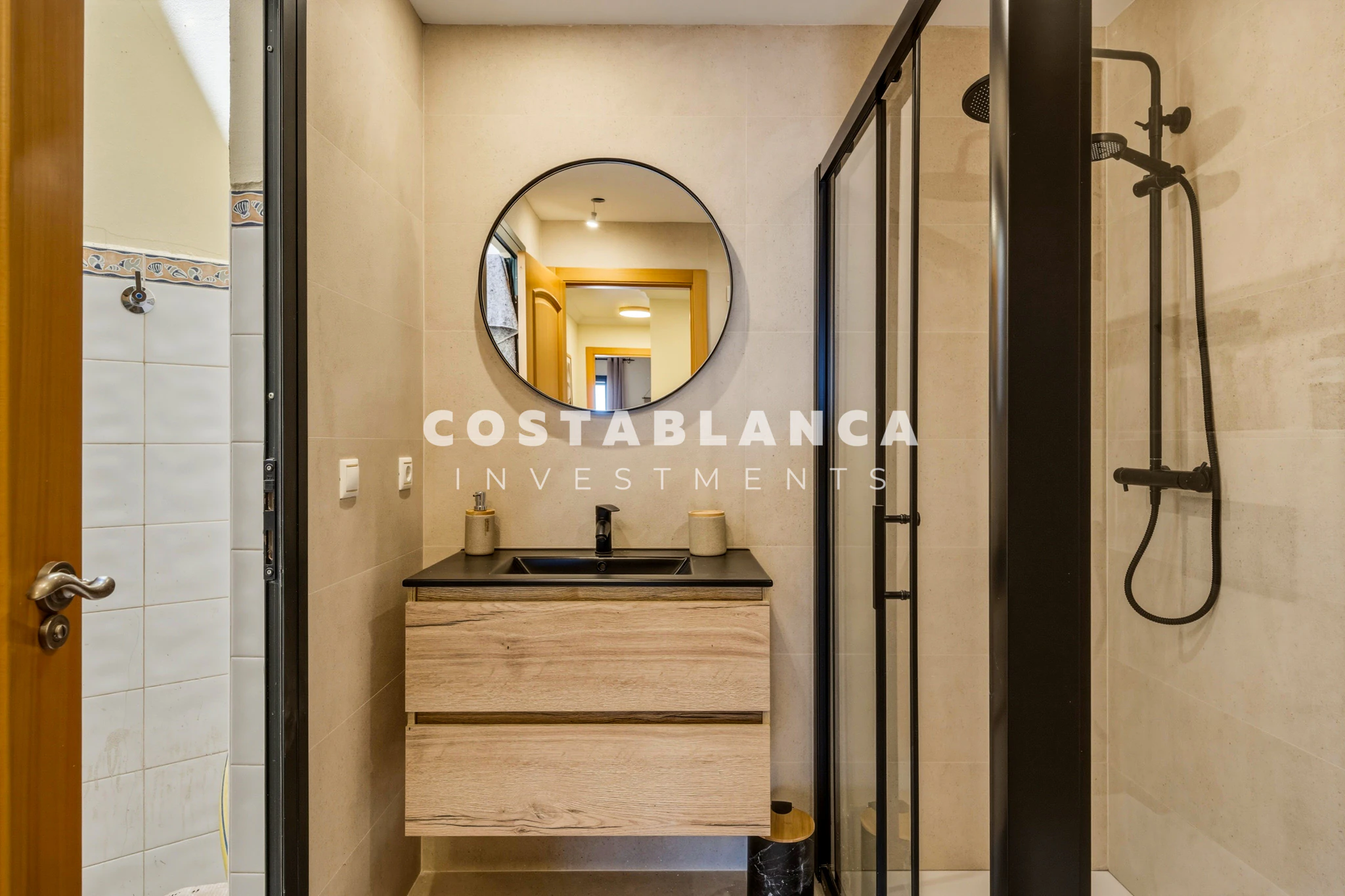Modern Townhouse in Altea la Vella with large Terraces and Sun All Day