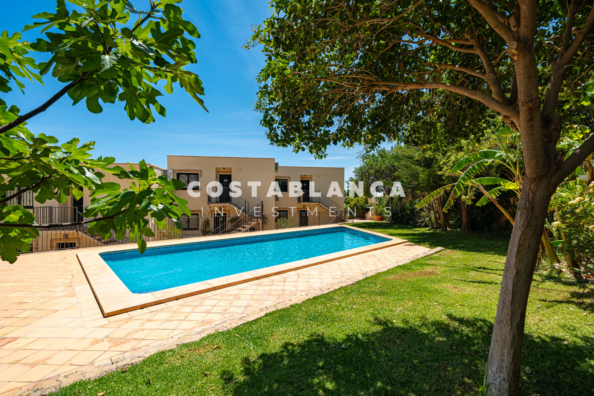 Modern Townhouse in Altea la Vella with large Terraces and Sun All Day