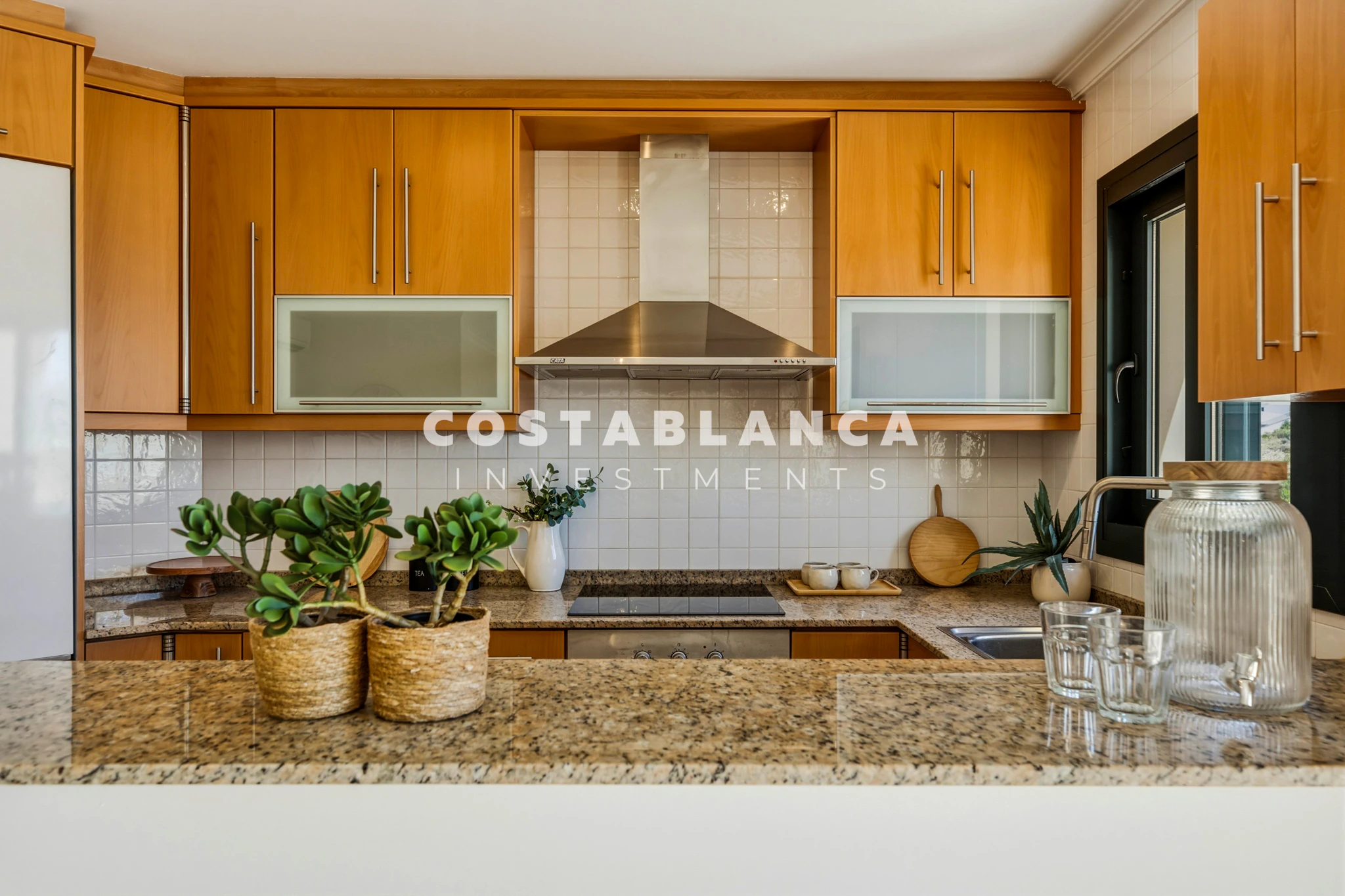 Modern Townhouse in Altea la Vella with large Terraces and Sun All Day