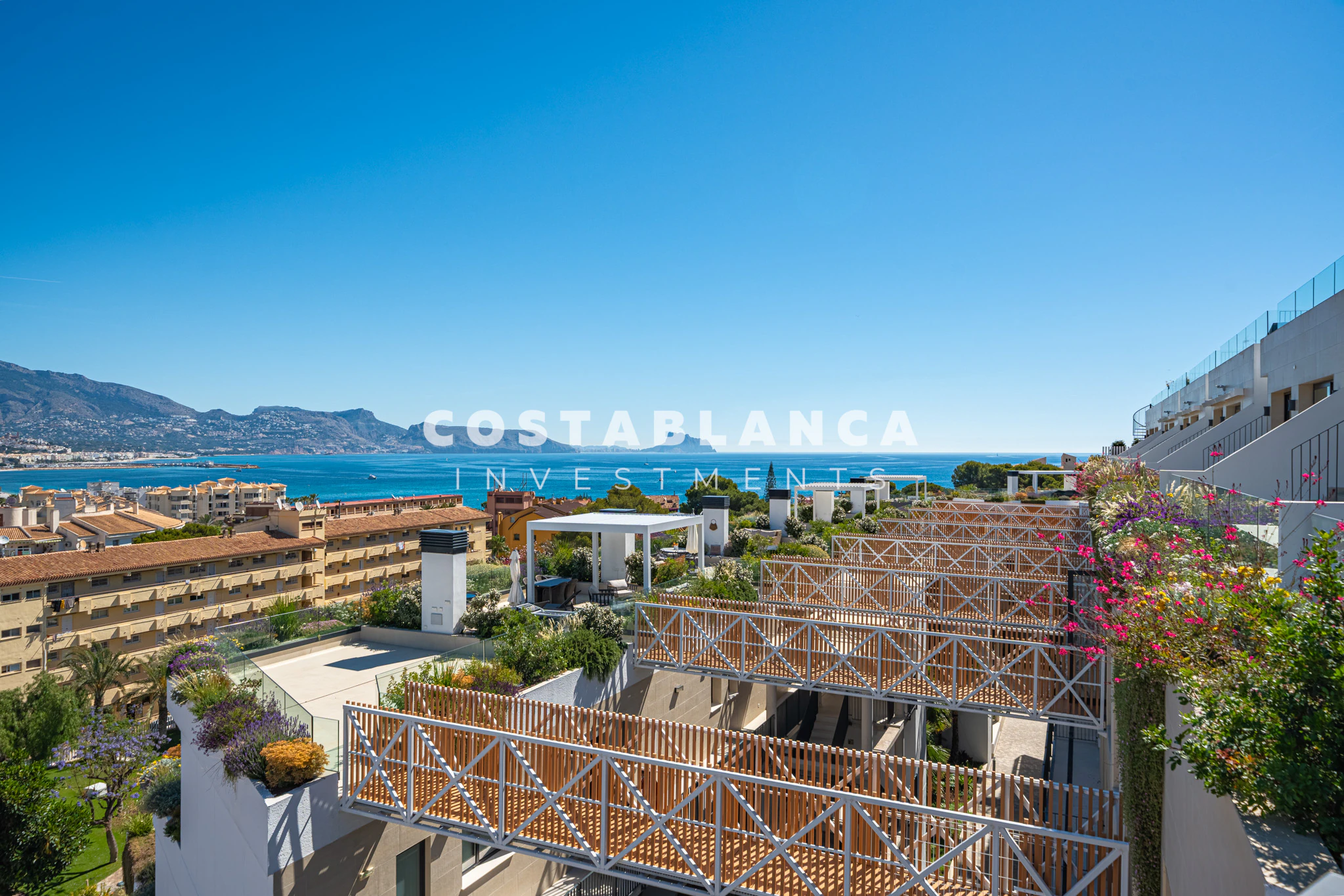 New build Luxury Apartments for sale in Albir