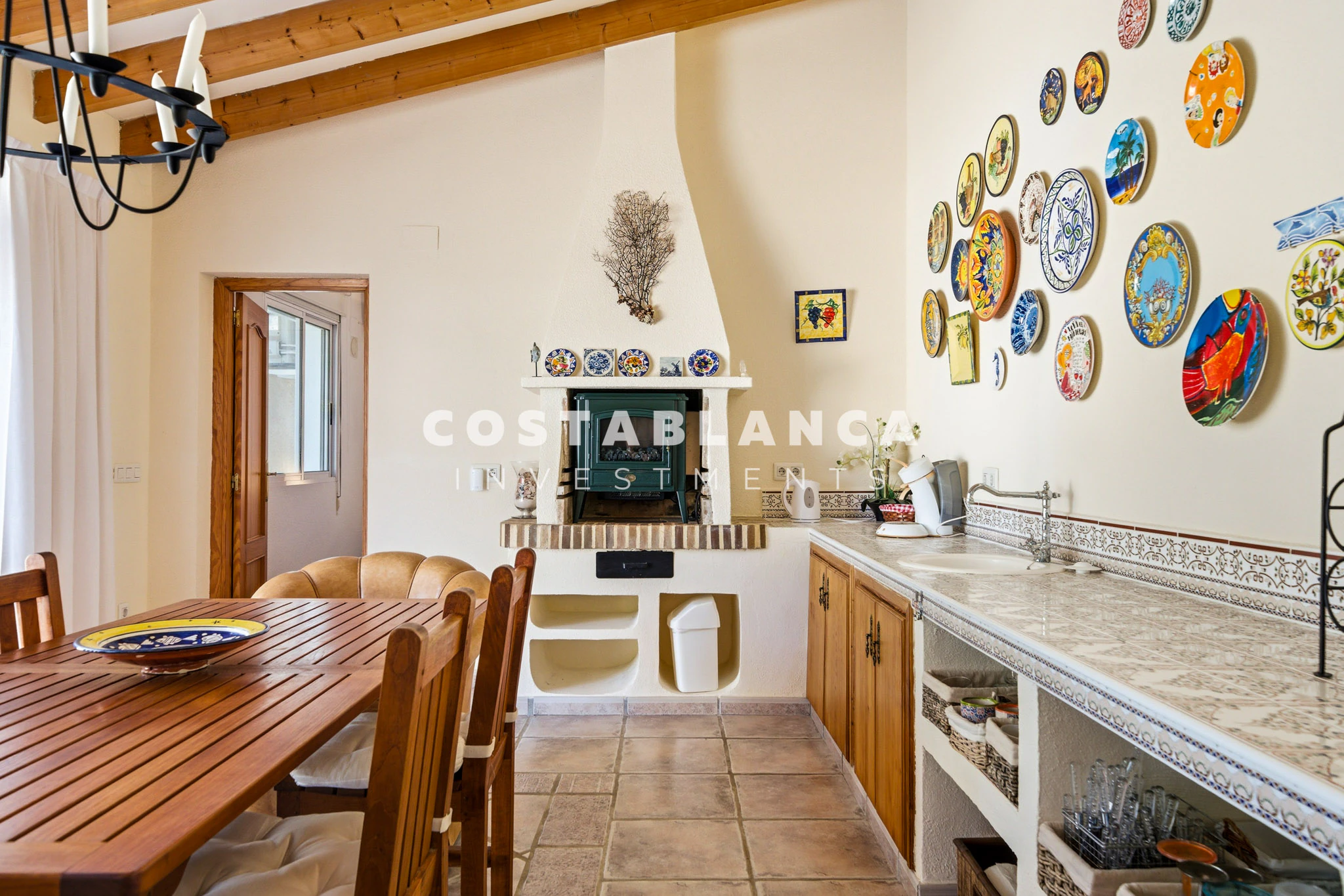 Charming Villa with Separate Guest Apartment and Pool for sale in la Nucia