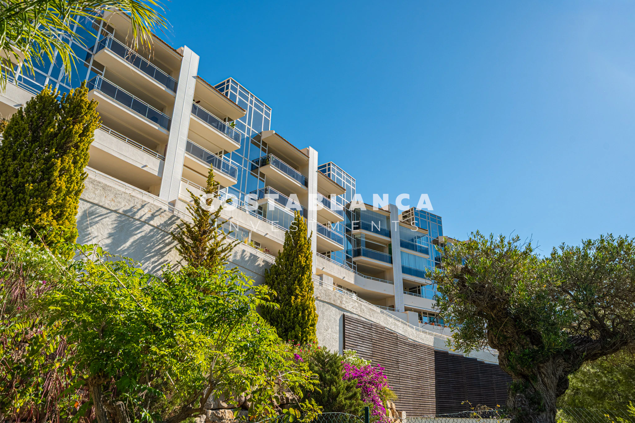Beautiful 2 Bedroom Apartment for Sale in Altea Hills