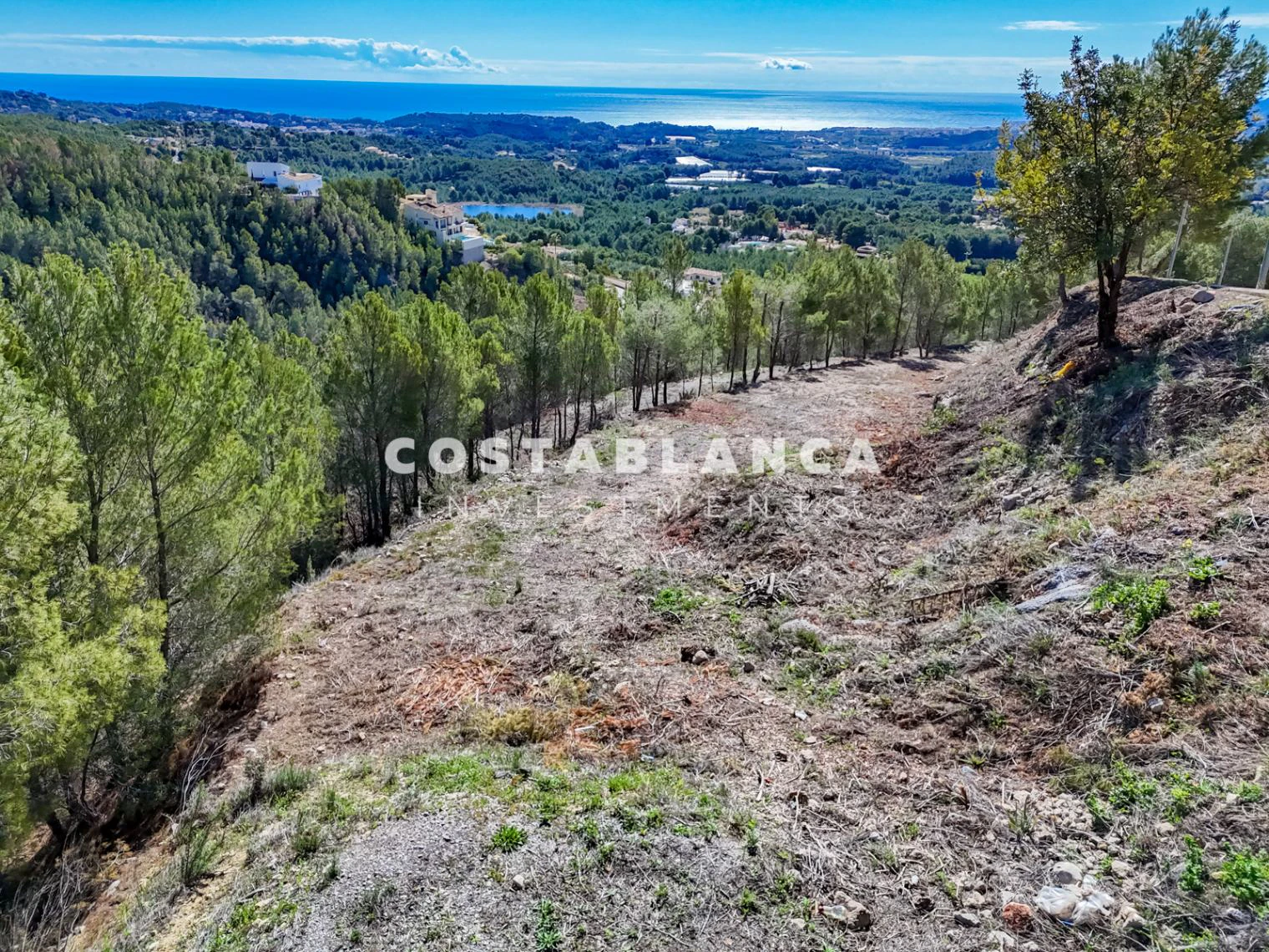 Large Building Plot with Sea & Mountain Views in Sierra de Altea