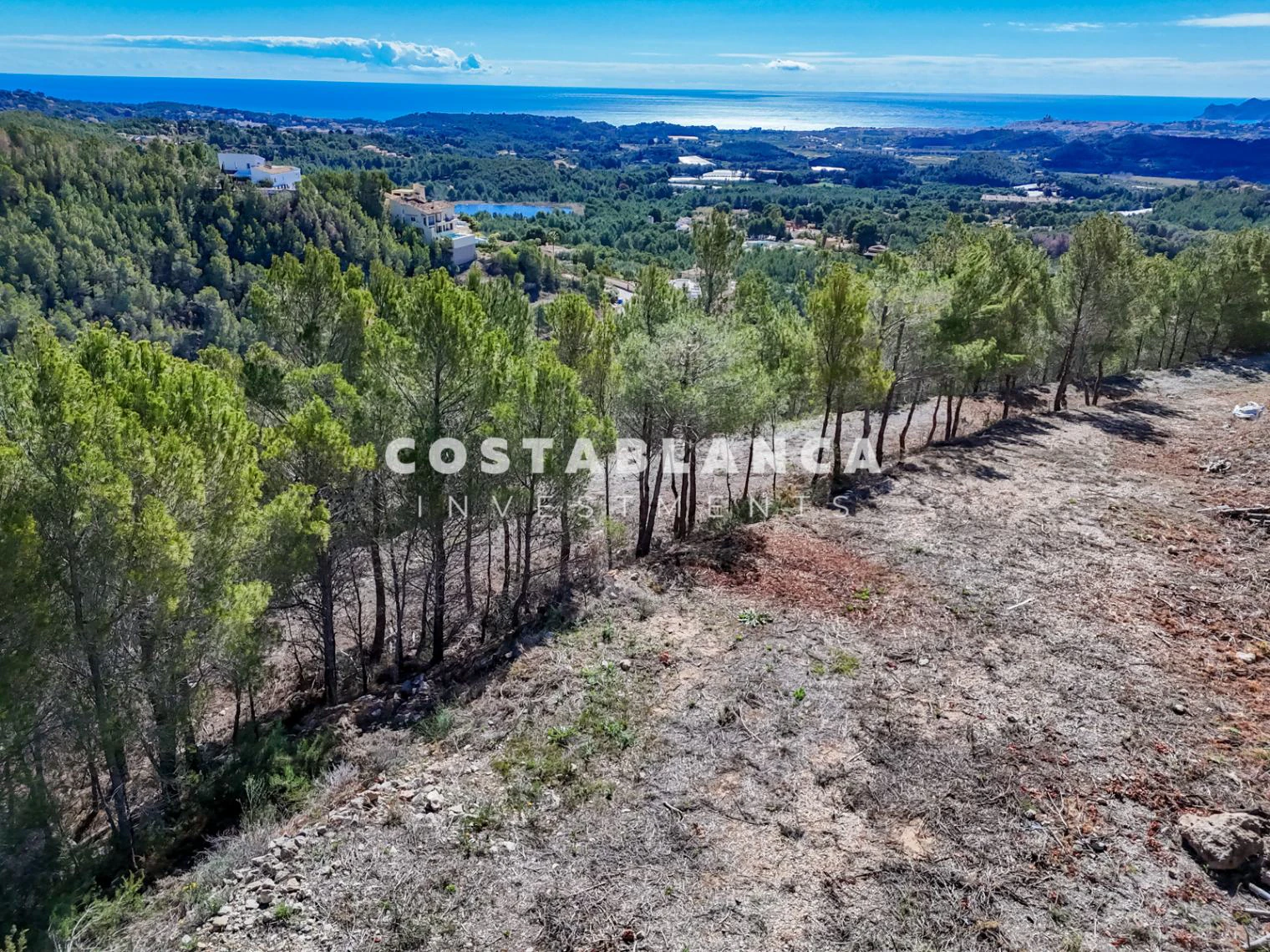 Building Plot with Sea and Mountain Views in Sierra de Altea