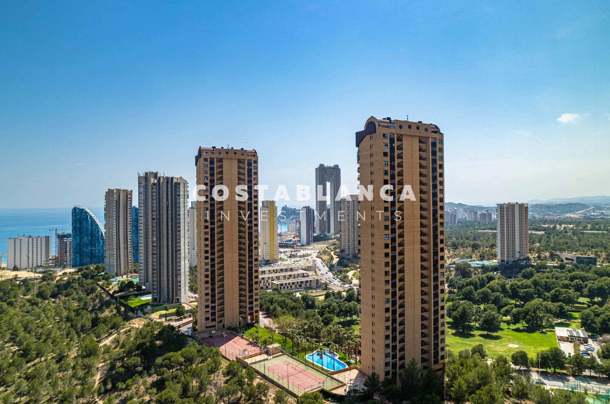 Modern Apartment Near the Beach for sale in Benidorm