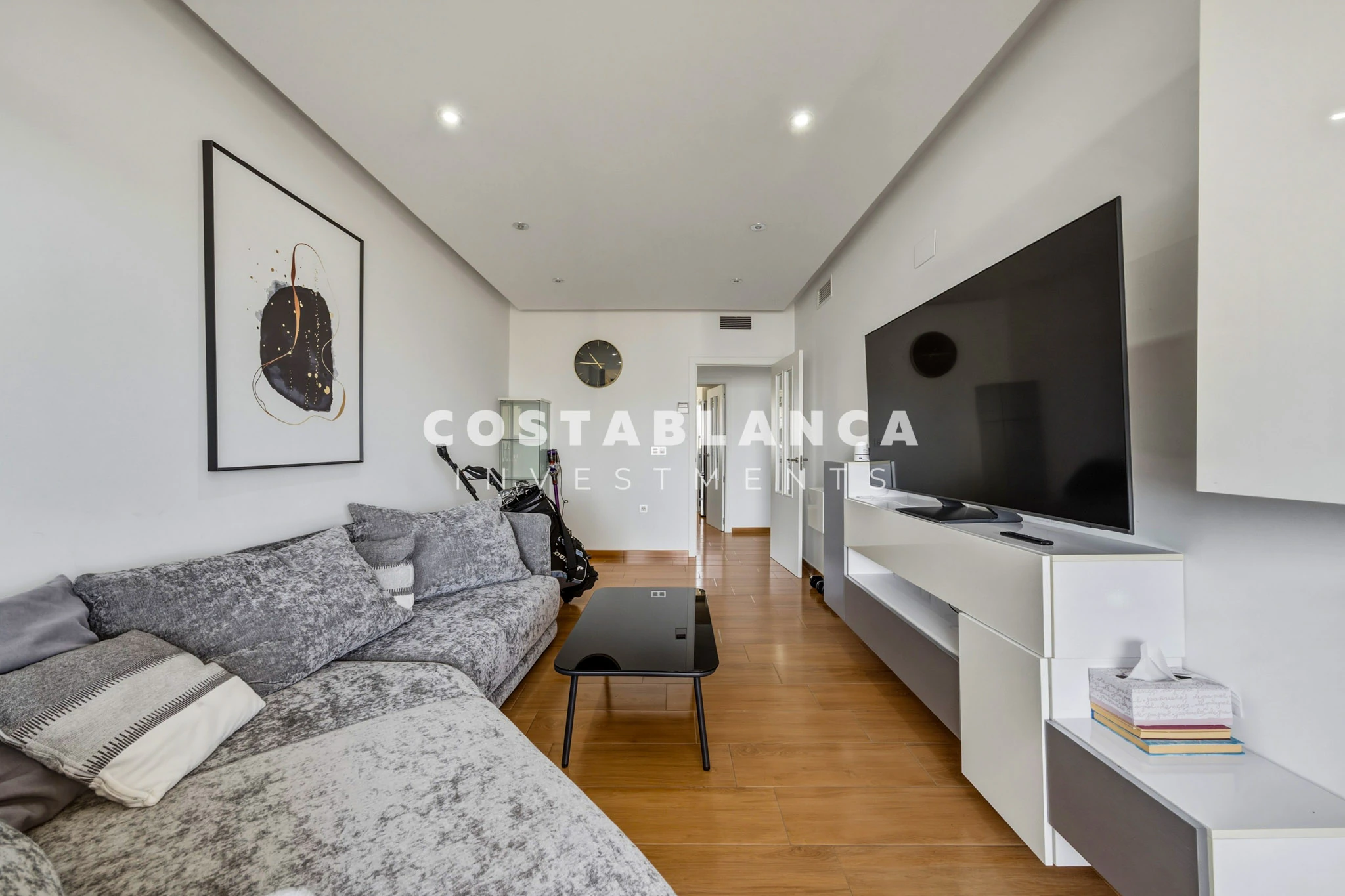 Modern Apartment Near the Beach for sale in Benidorm