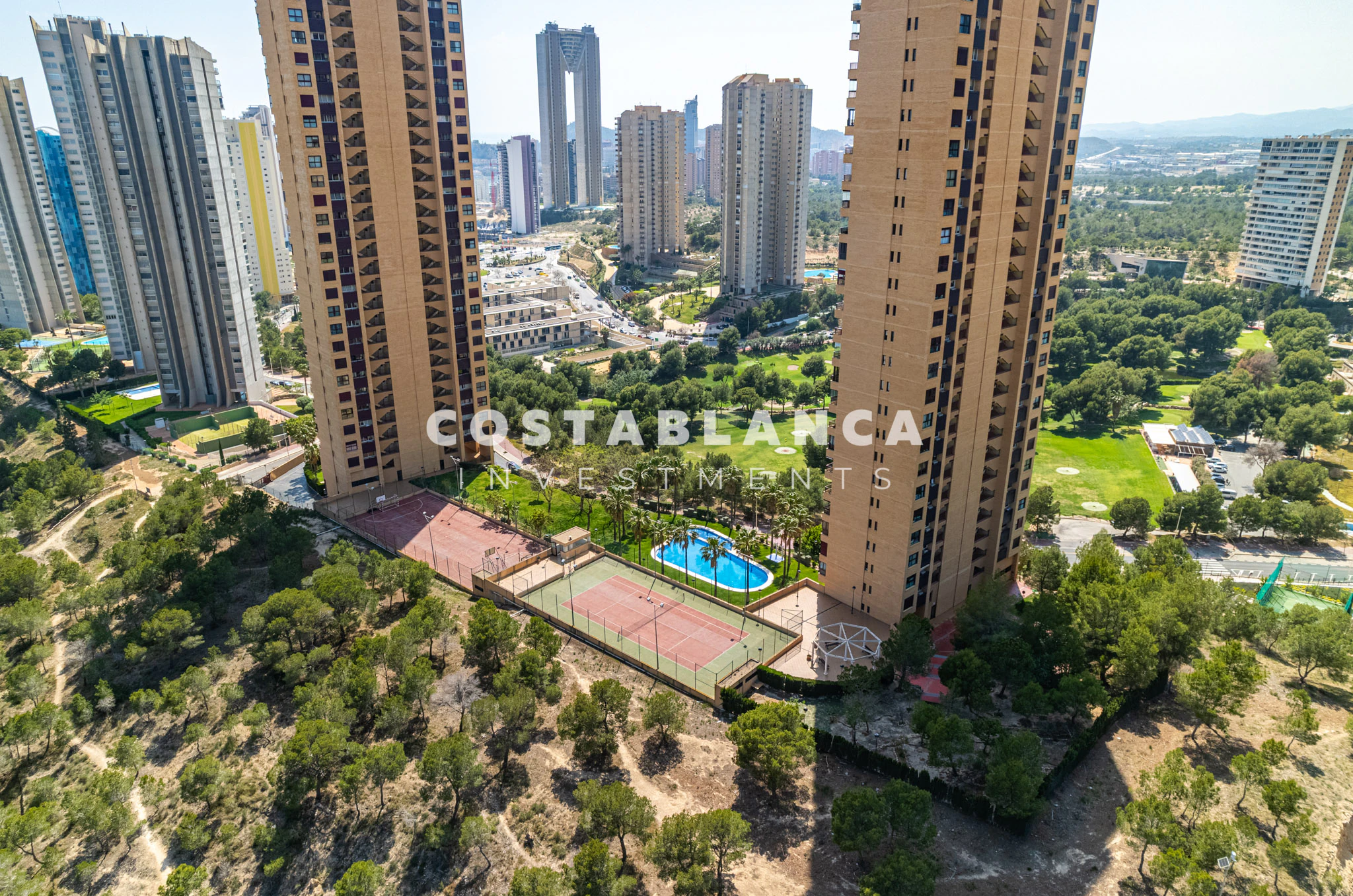 Modern Apartment Near the Beach for sale in Benidorm