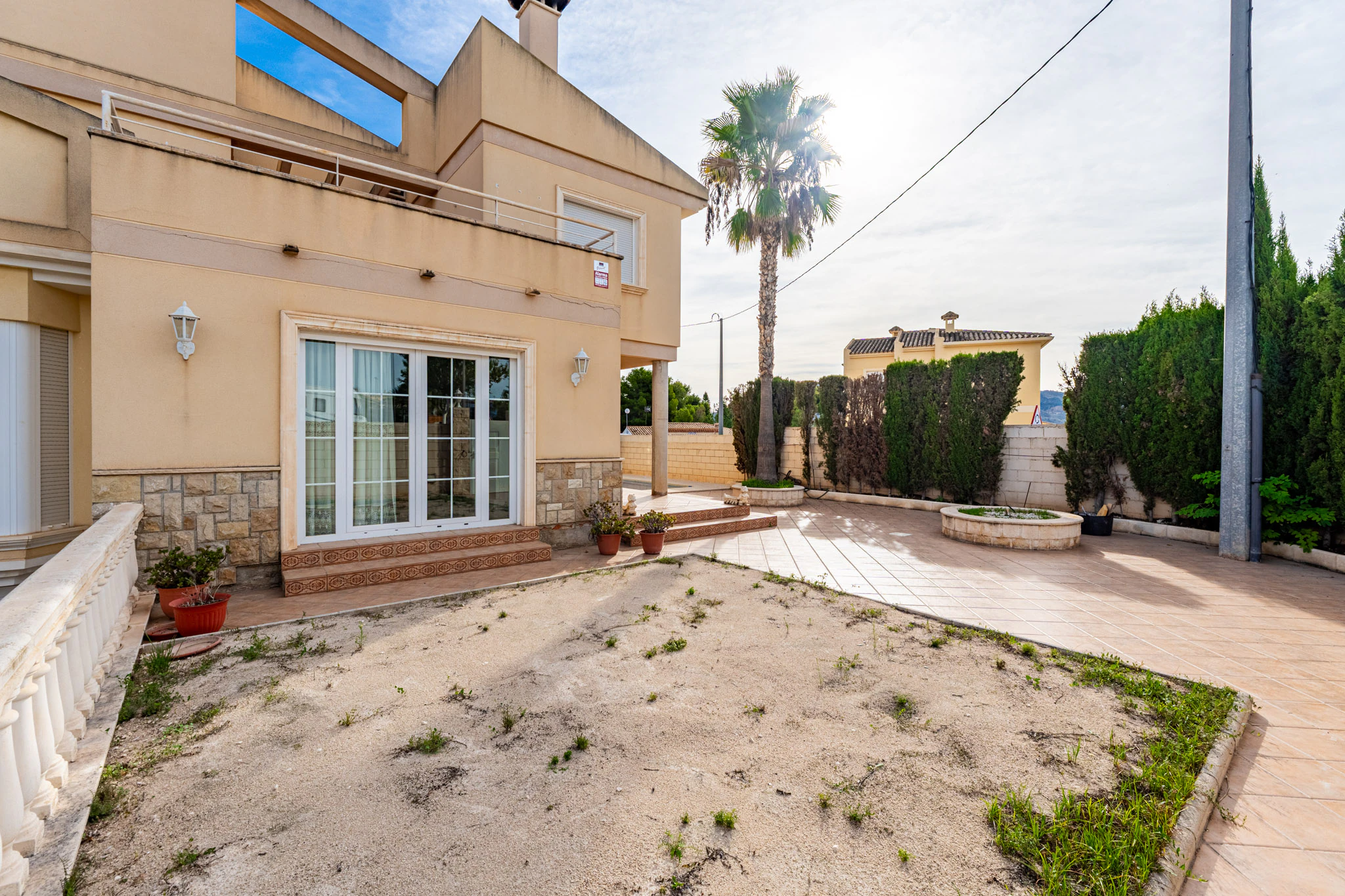 Bright and Spacious Villa for sale in Alfaz del Pi