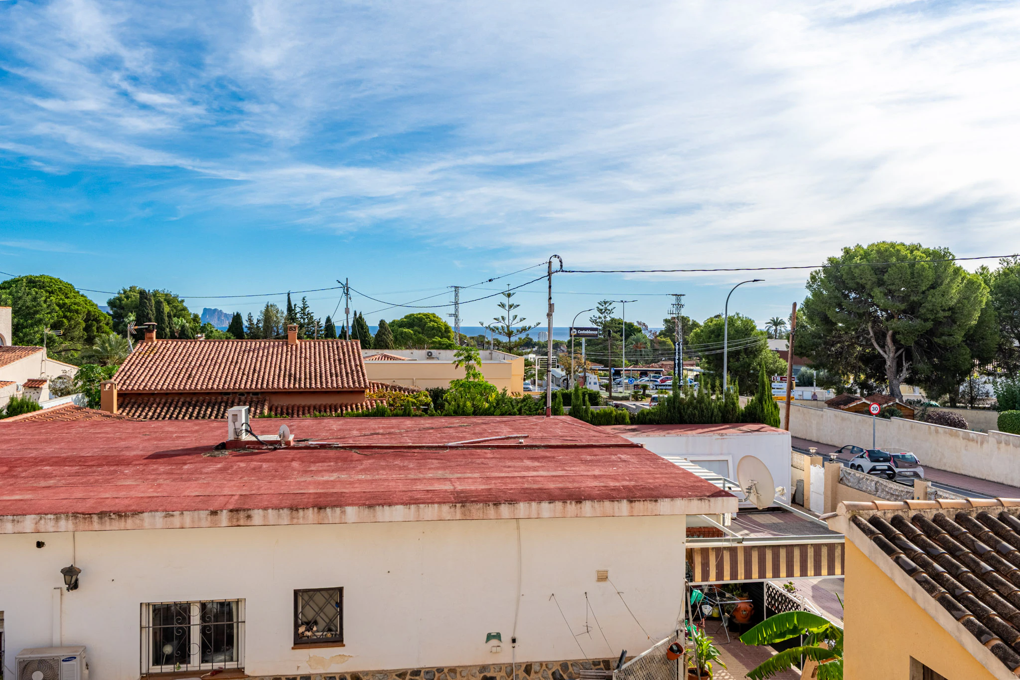 Bright and Spacious Villa for sale in Alfaz del Pi