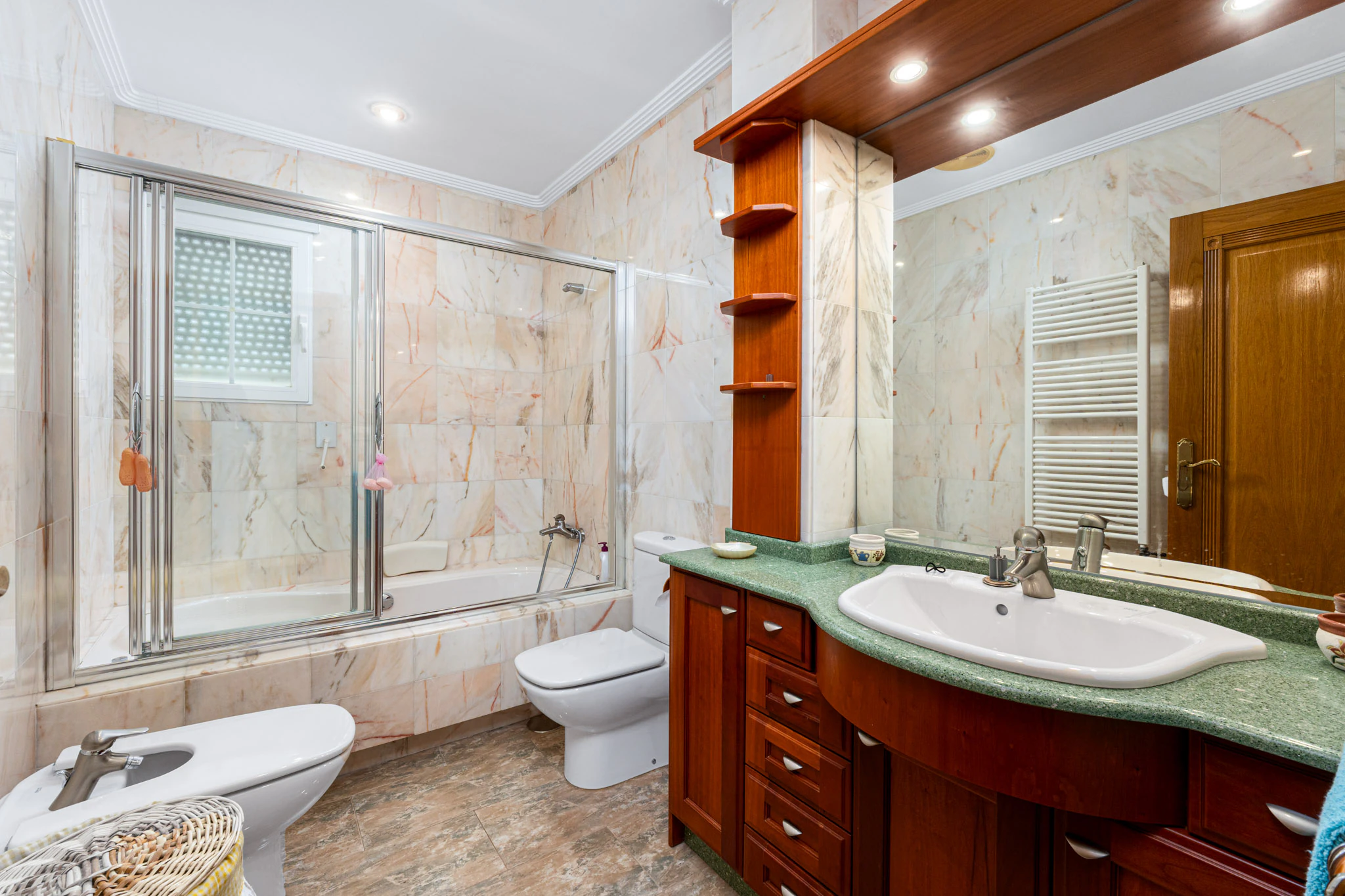 Bright and Spacious Villa for sale in Alfaz del Pi