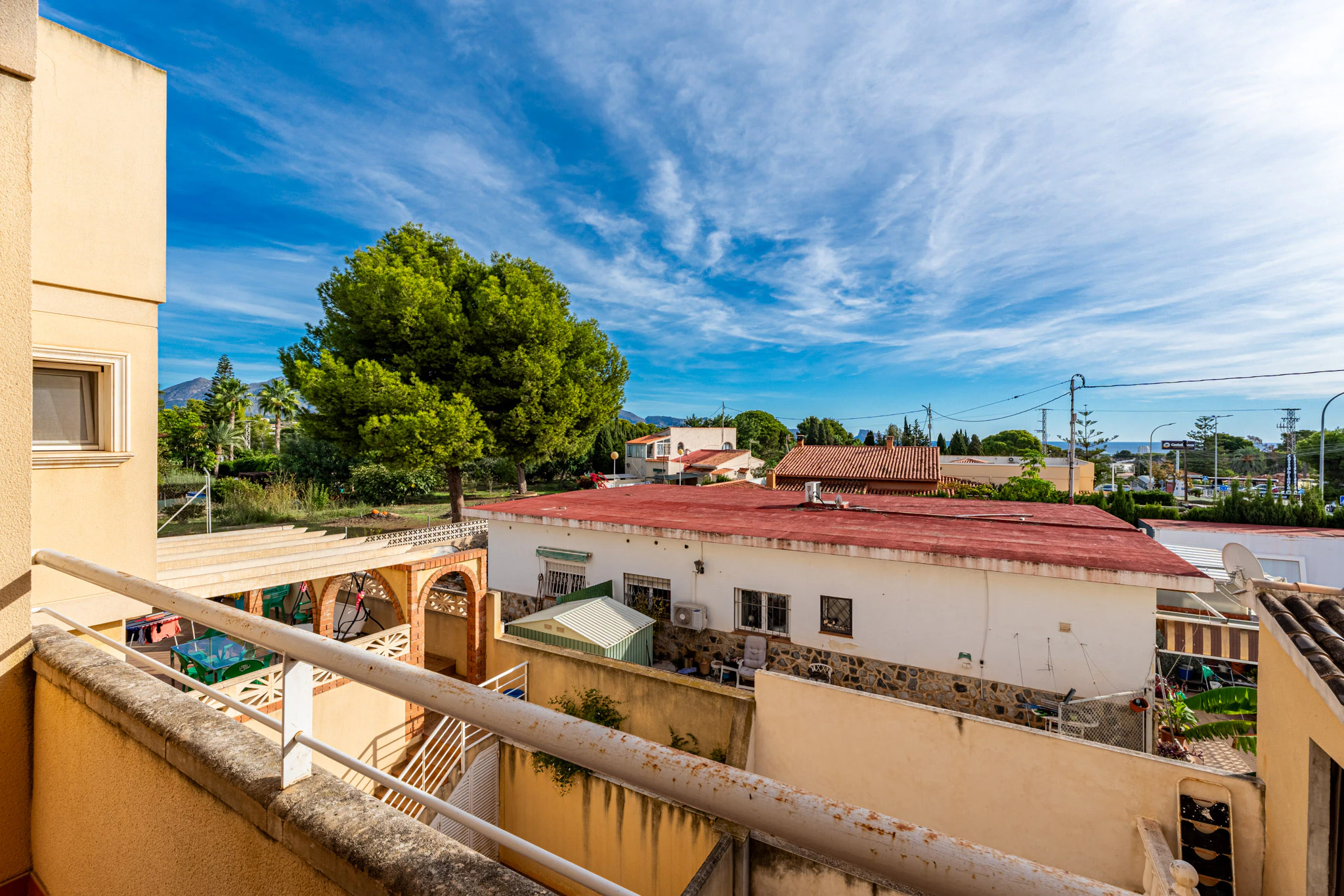 Bright and Spacious Villa for sale in Alfaz del Pi
