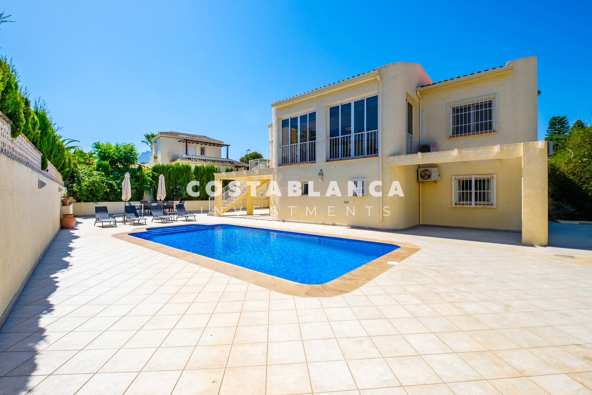 Spacious 5 Bedroom Villa with Panoramic Sea Views in Bello Horizonte, La Nucía