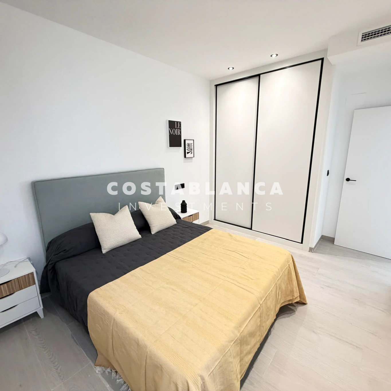 Modern Villas For sale in Finestrat