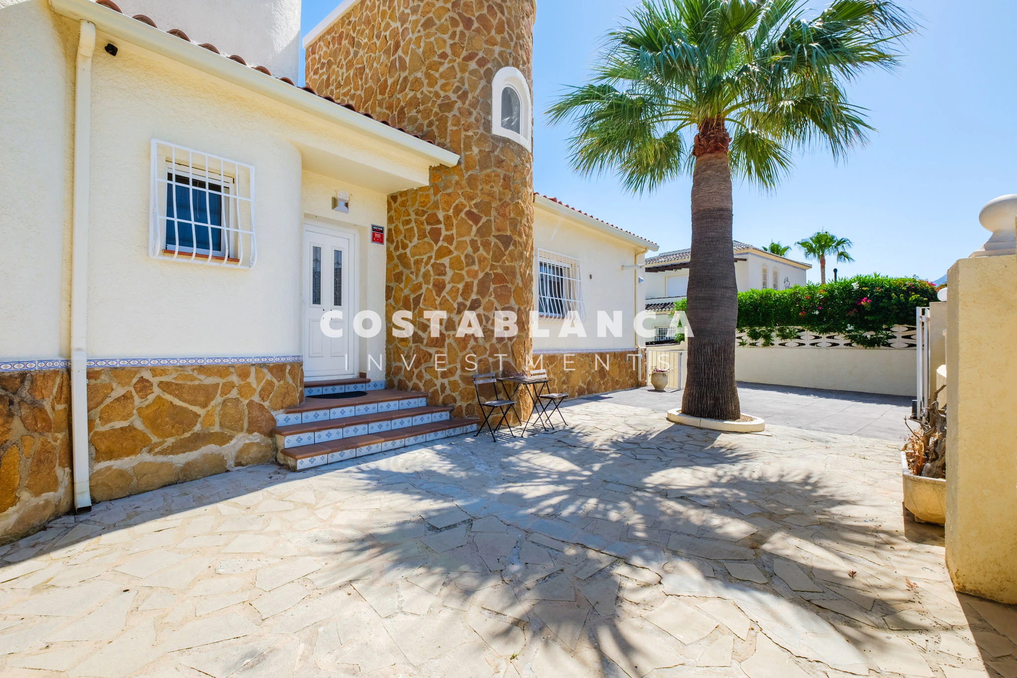 Spacious 5 Bedroom Villa with Panoramic Sea Views in Bello Horizonte, La Nucía