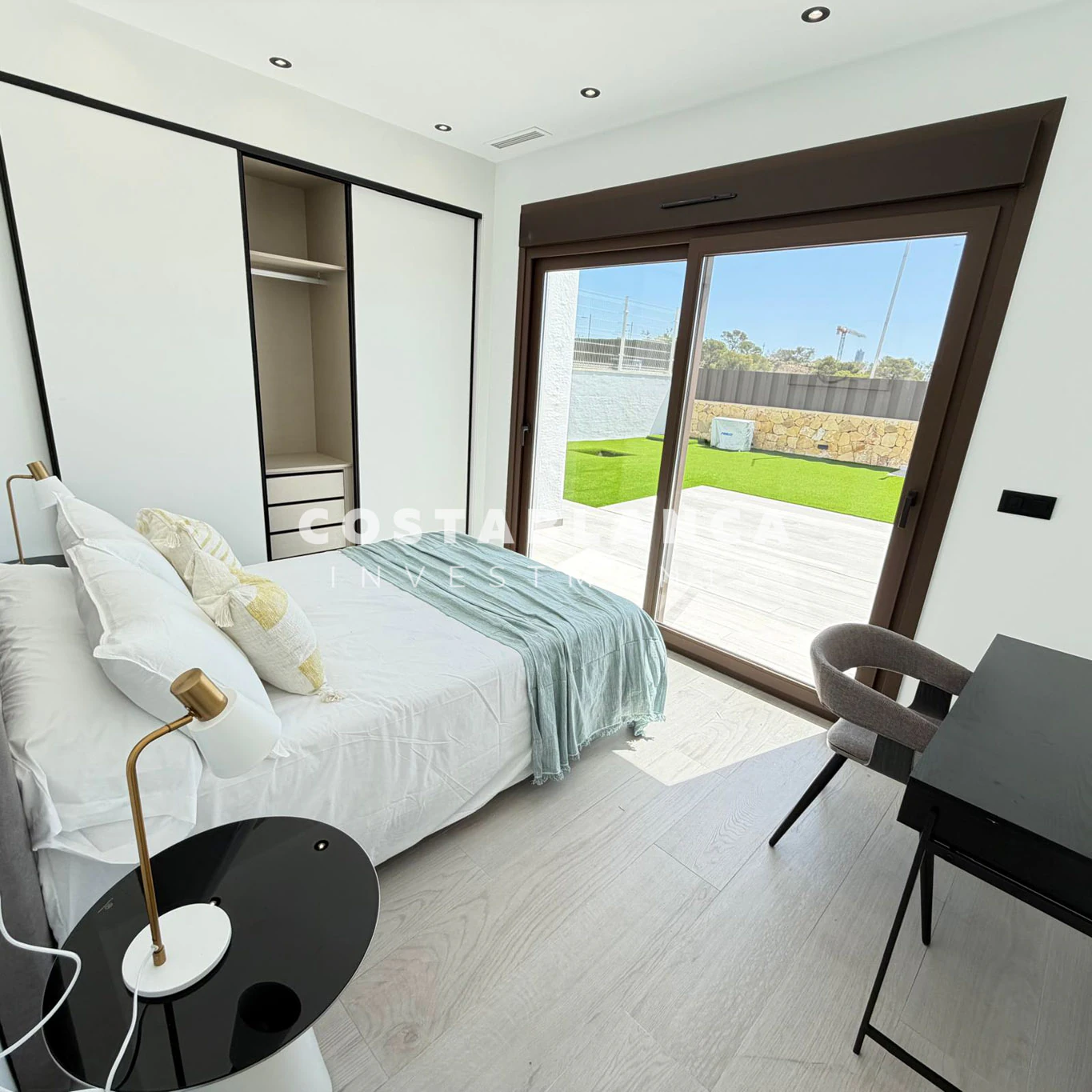 Modern Villas For sale in Finestrat