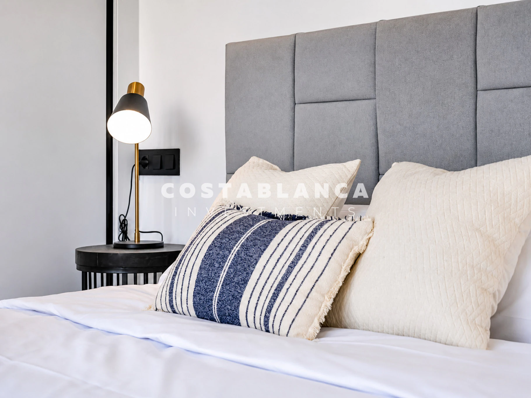 Modern Villas For sale in Finestrat