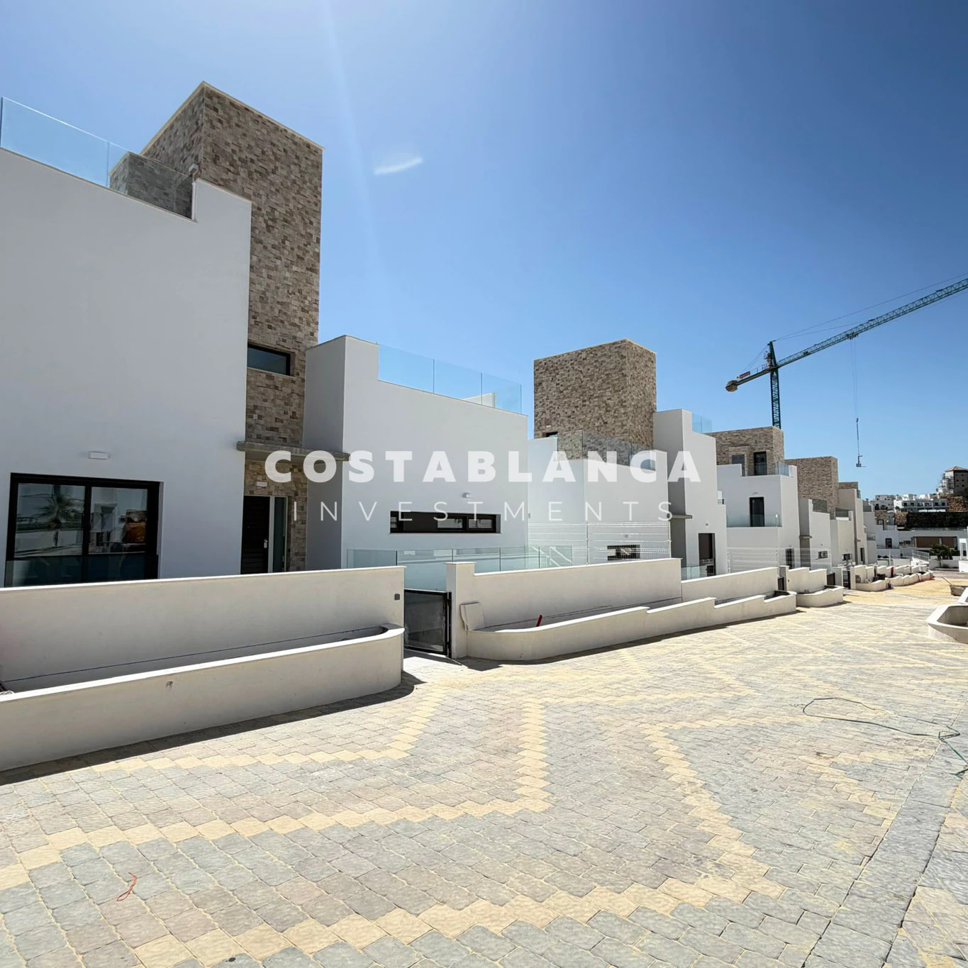 Modern Villas For sale in Finestrat