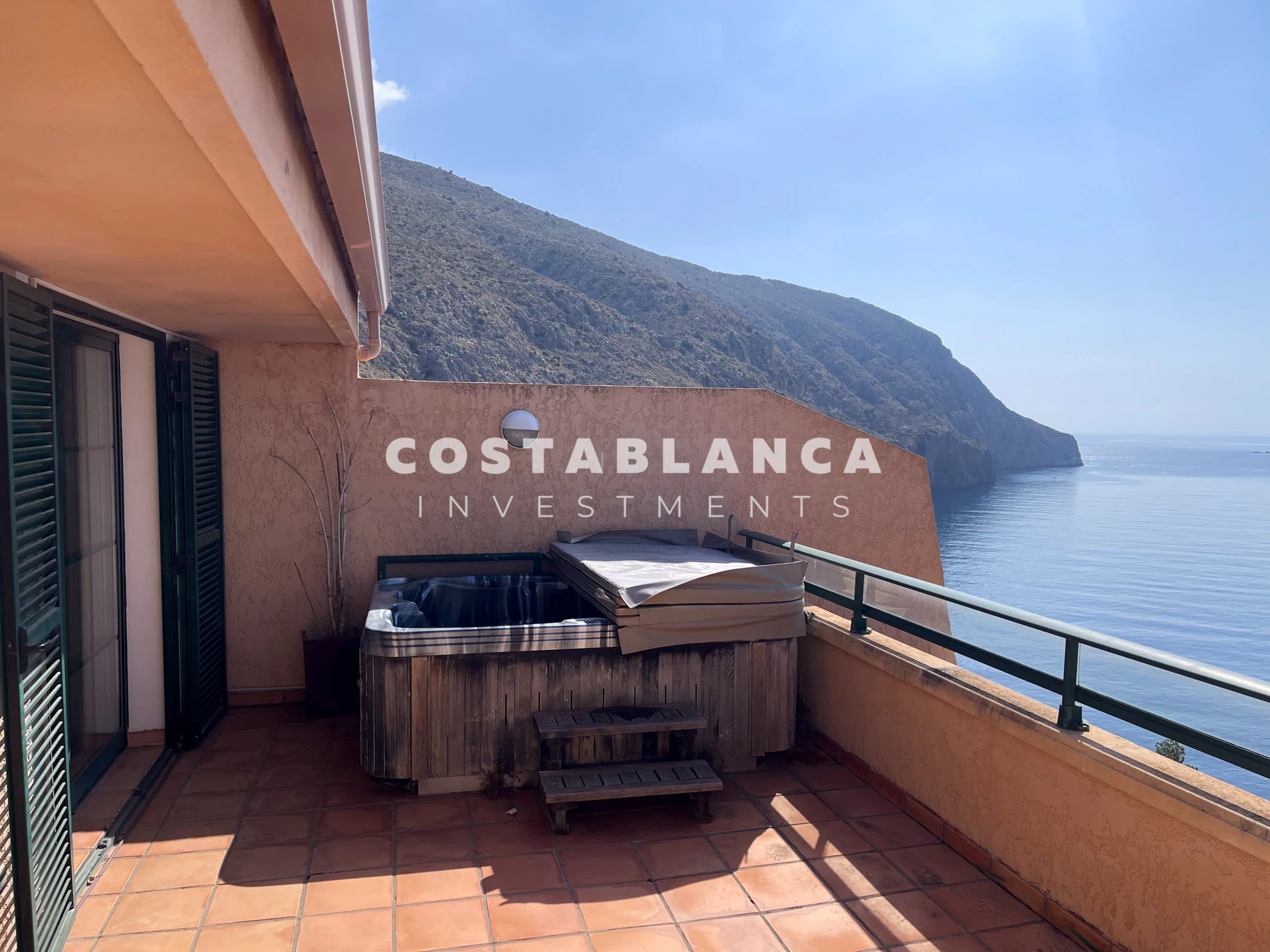 Luxurious Seafront Duplex Penthouse for sale in Altea
