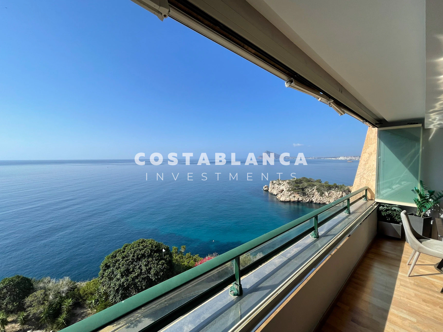 Luxurious Seafront Duplex Penthouse for sale in Altea