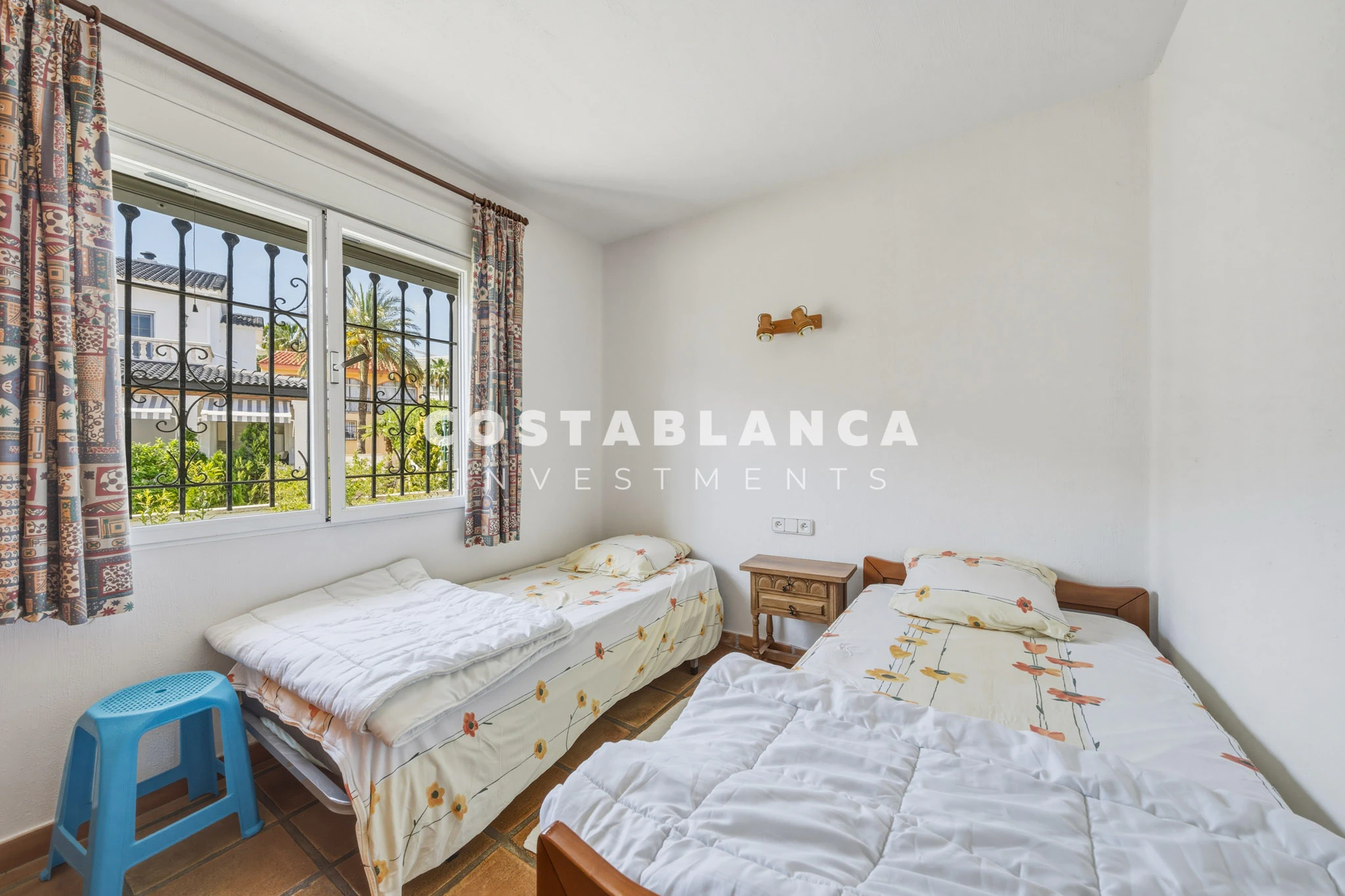 Traditional Mediterranean Villa with Sea Views for sale in L’Albir