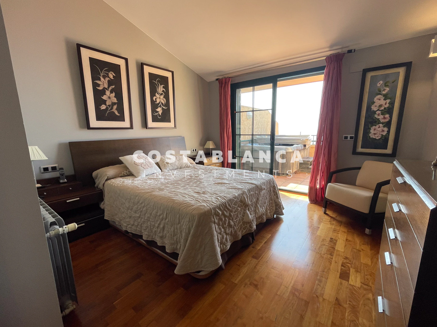 Luxurious Seafront Duplex Penthouse for sale in Altea