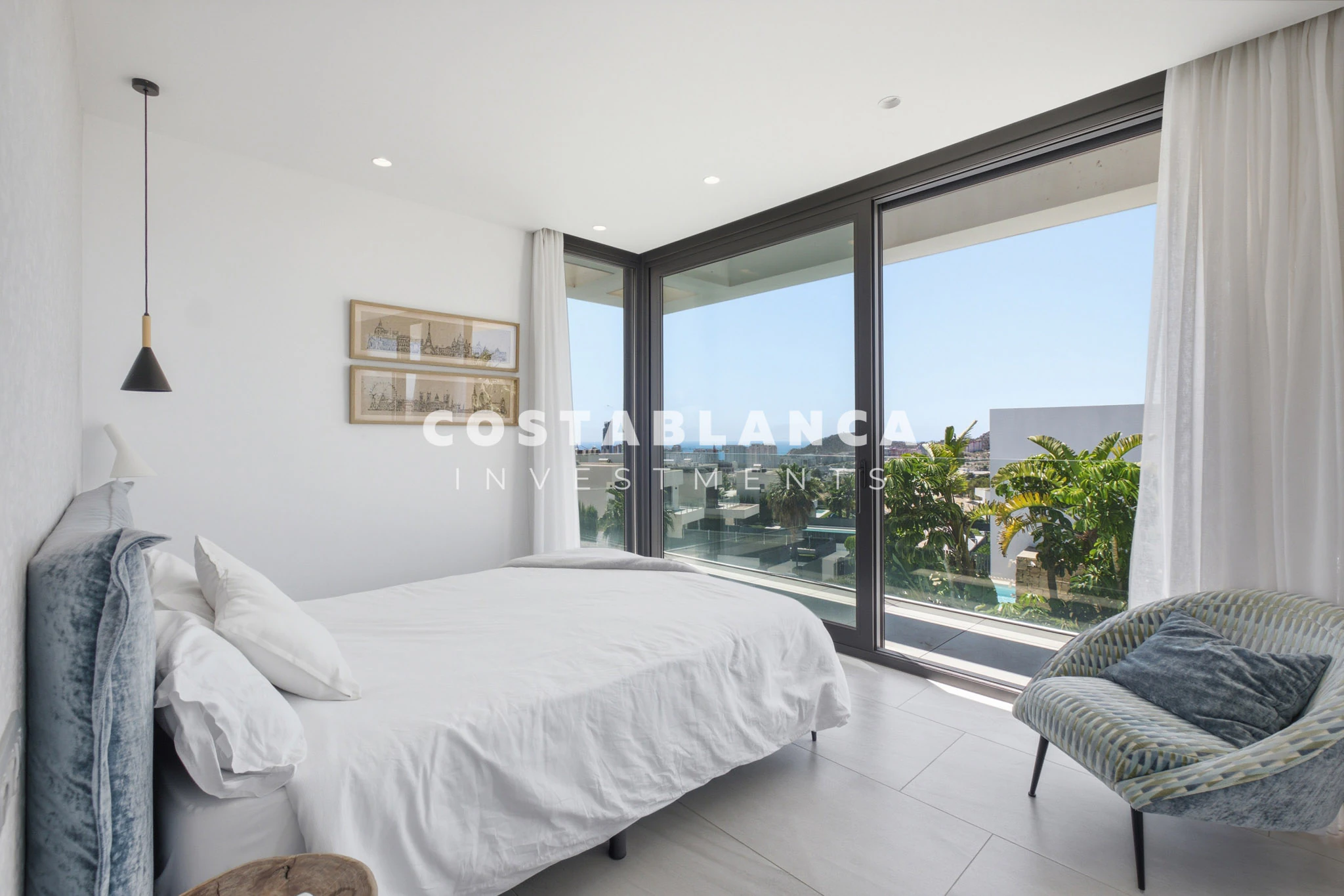 Modern Luxury Villa for sale In Finestrat