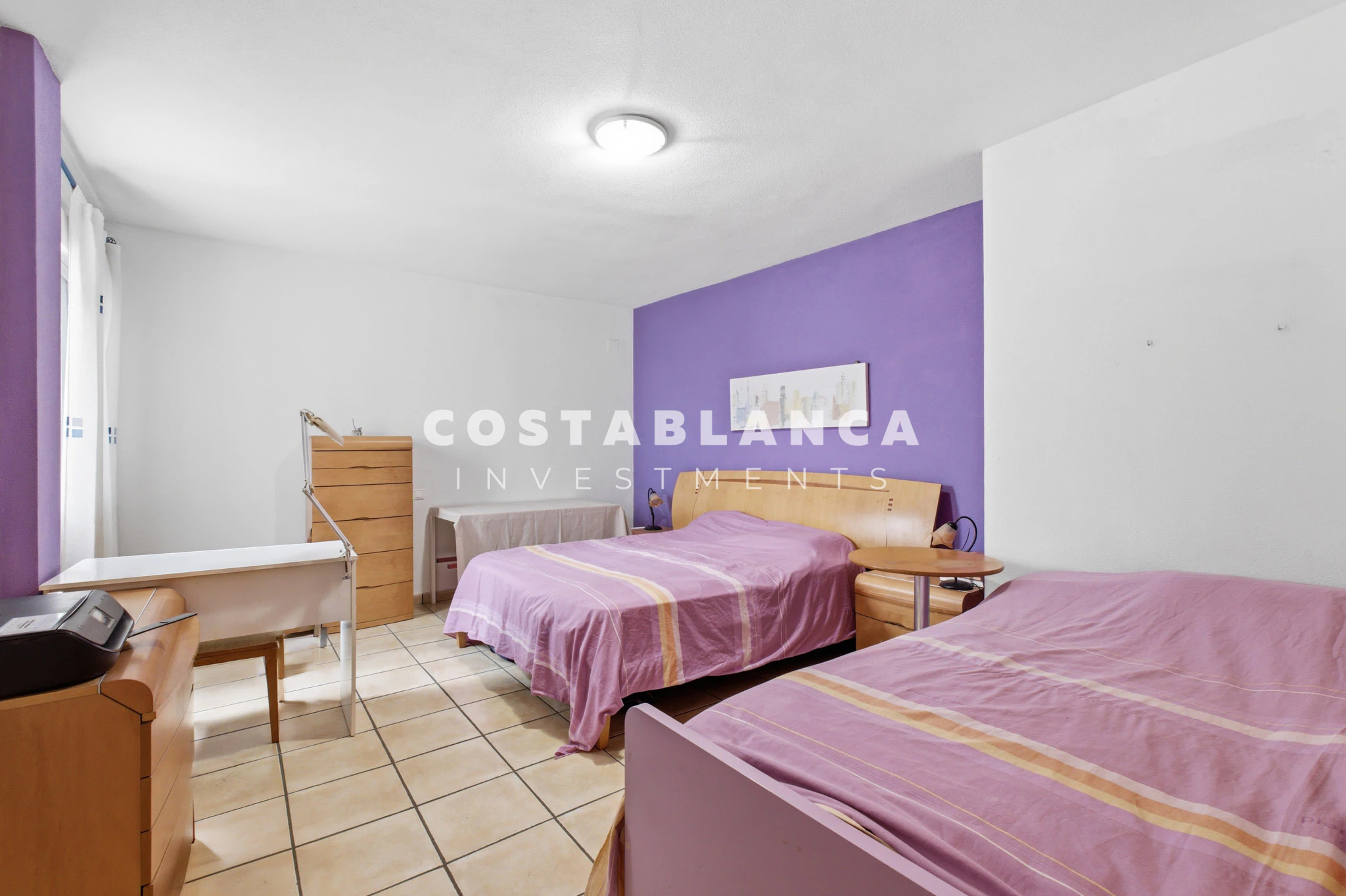 Large Apartment with Balcony for sale In Altea