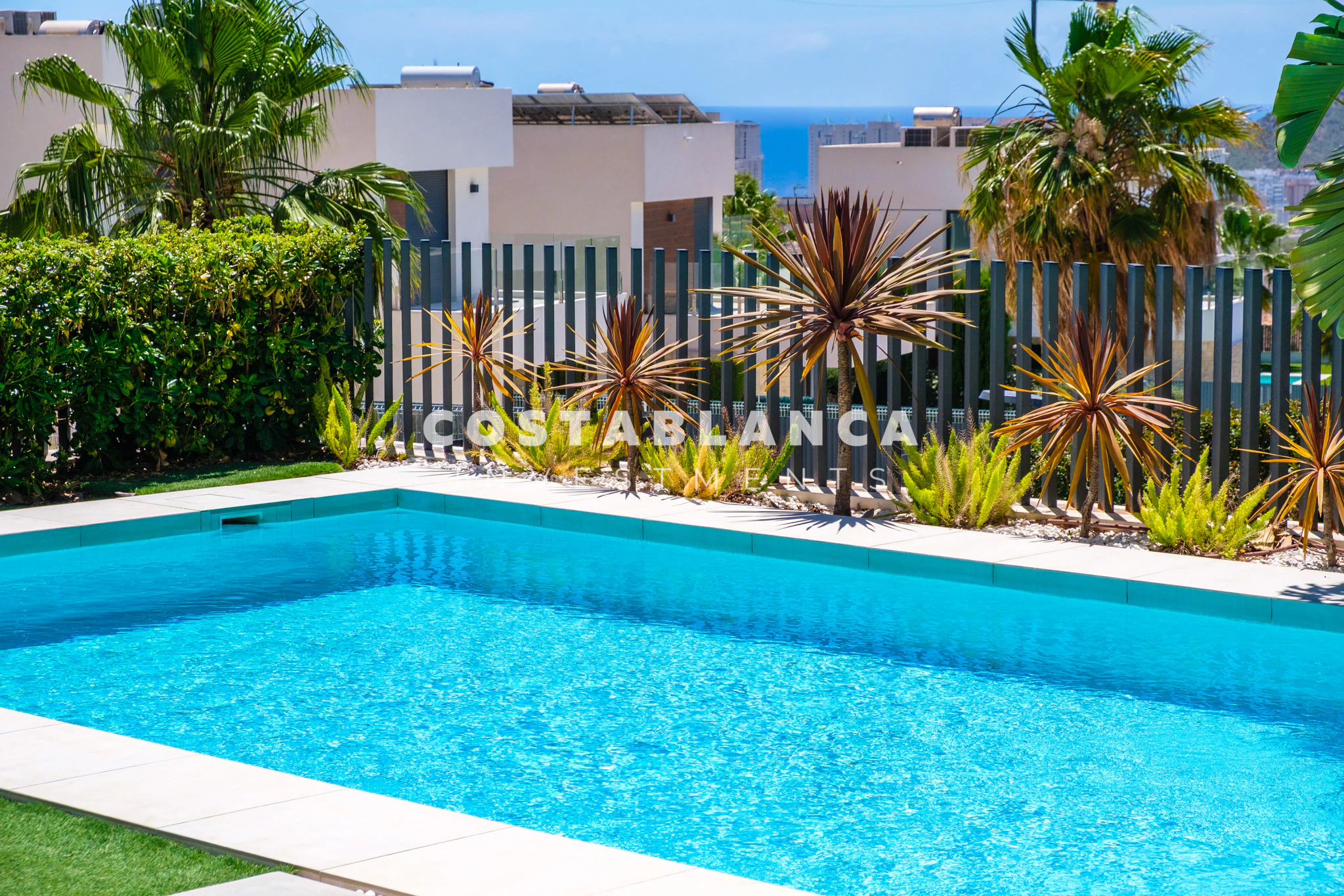 Modern Luxury Villa for sale In Finestrat