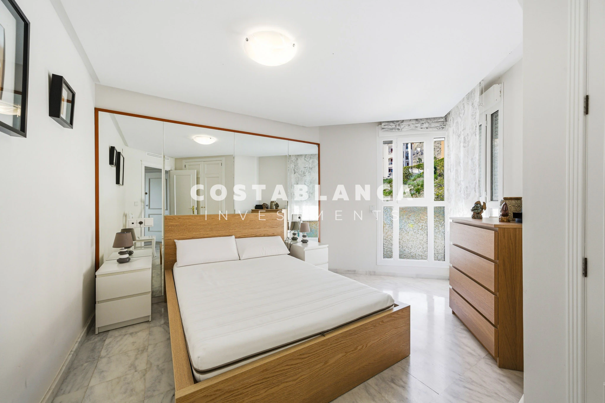 Frontline long term Rental Apartment with Private Rooftop and Open Sea Views in Altea