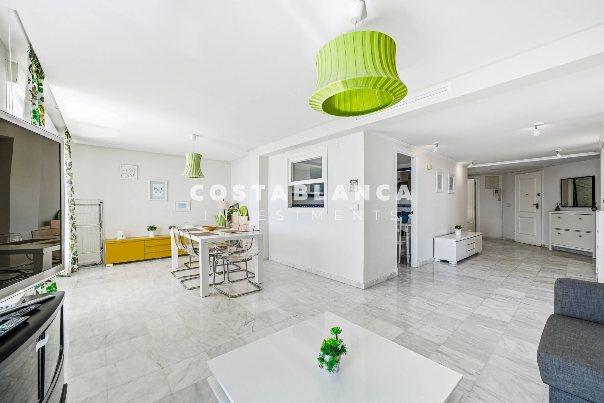 Frontline long term Rental Apartment with Private Rooftop and Open Sea Views in Altea