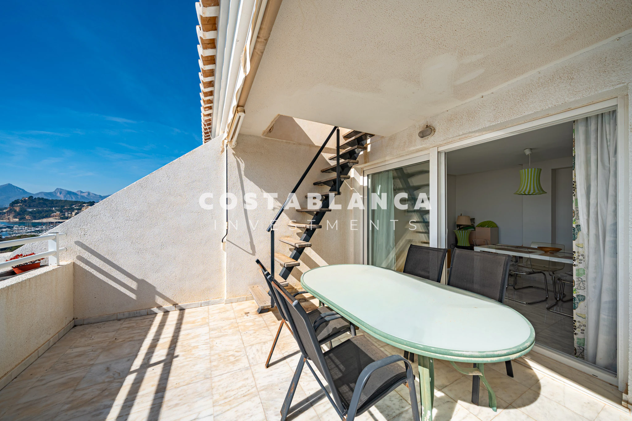 Frontline long term Rental Apartment with Private Rooftop and Open Sea Views in Altea