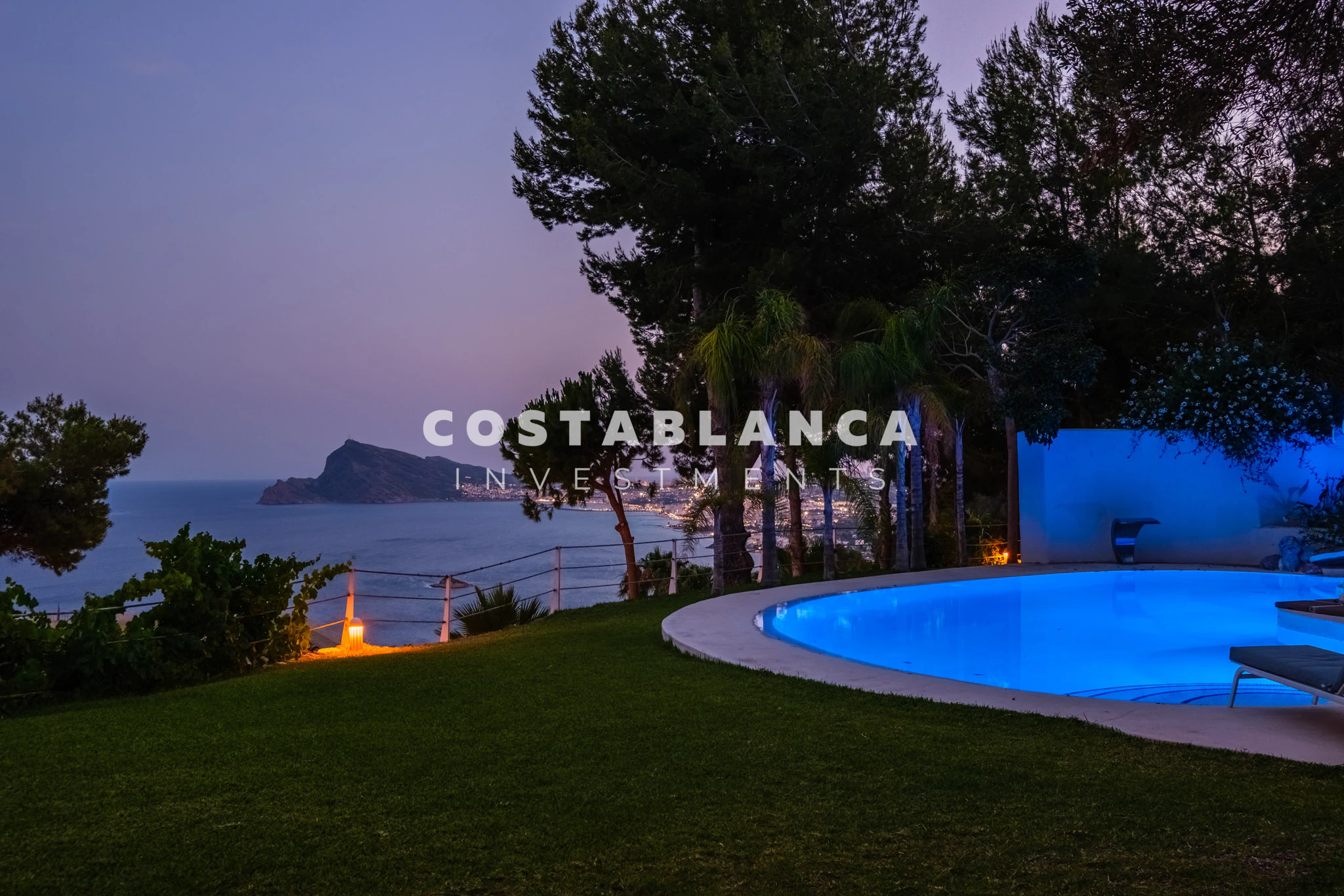 Einzigartige Villa mit außergewöhnlichem Meerblick zu verkaufen in Altea Hills