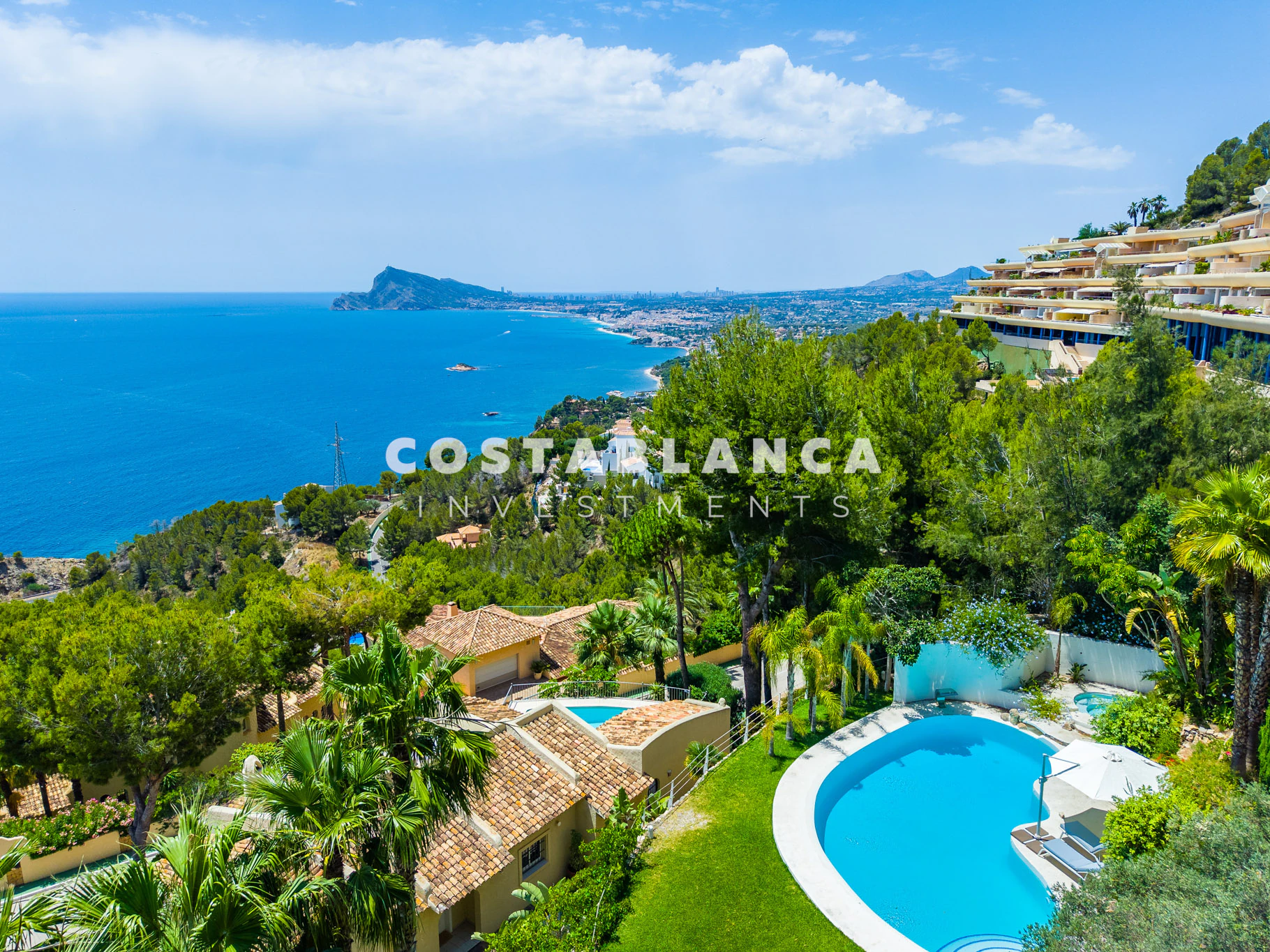 Einzigartige Villa mit außergewöhnlichem Meerblick zu verkaufen in Altea Hills