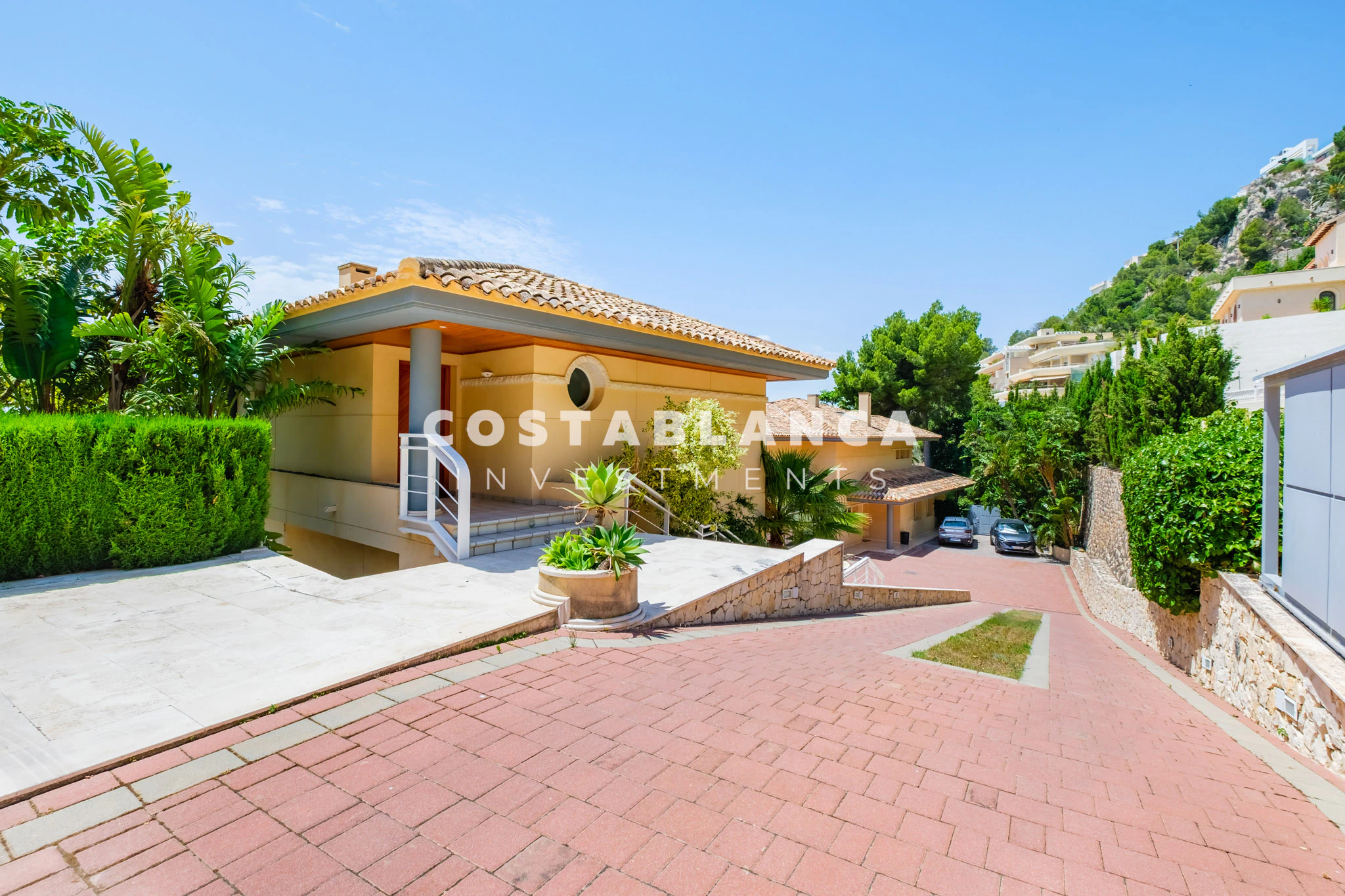Einzigartige Villa mit außergewöhnlichem Meerblick zu verkaufen in Altea Hills