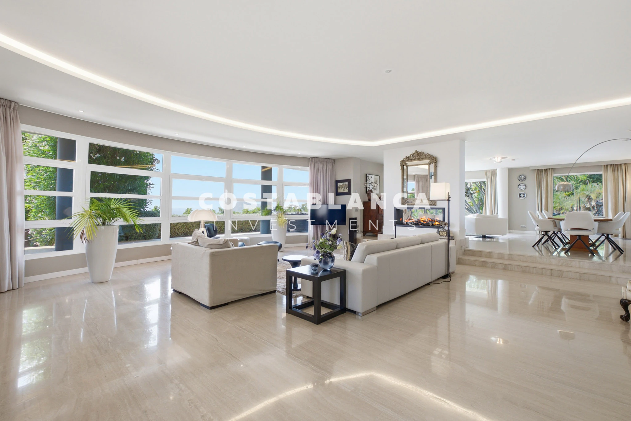 Einzigartige Villa mit außergewöhnlichem Meerblick zu verkaufen in Altea Hills