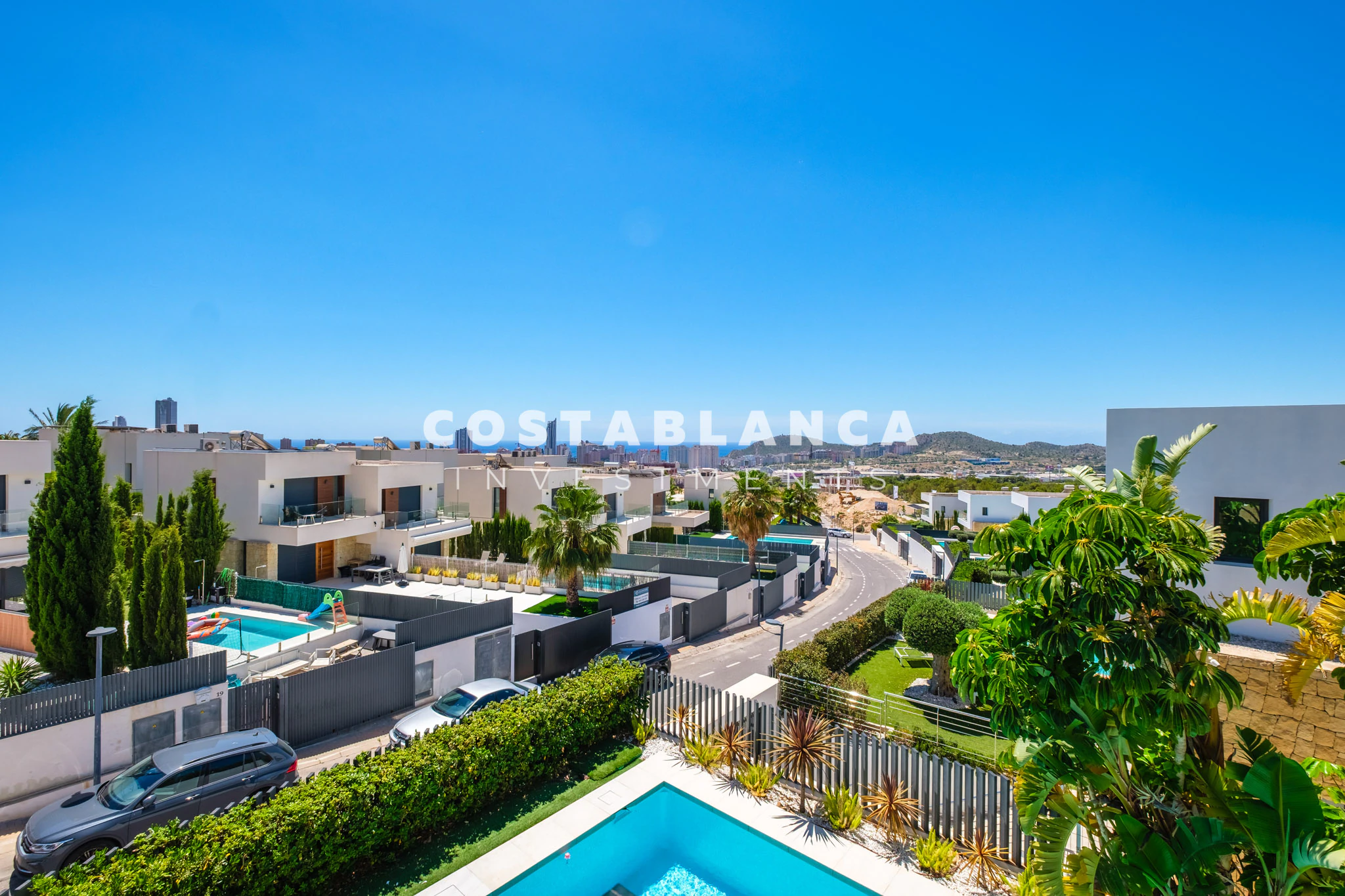Modern Luxury Villa for sale In Finestrat