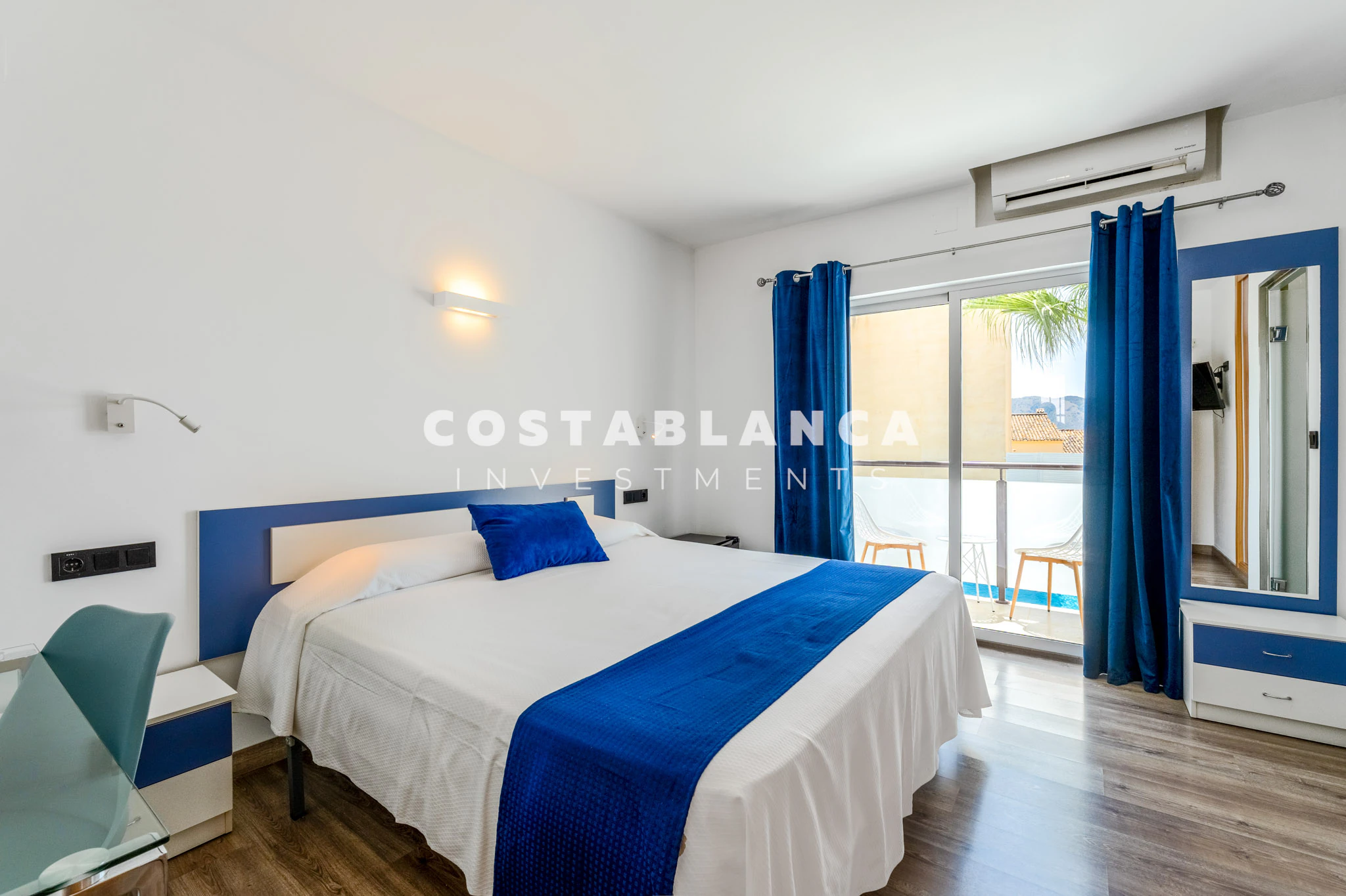 Hôtel-boutique avec vue sur la mer et permis de construire au cœur d'Alfàs del Pi