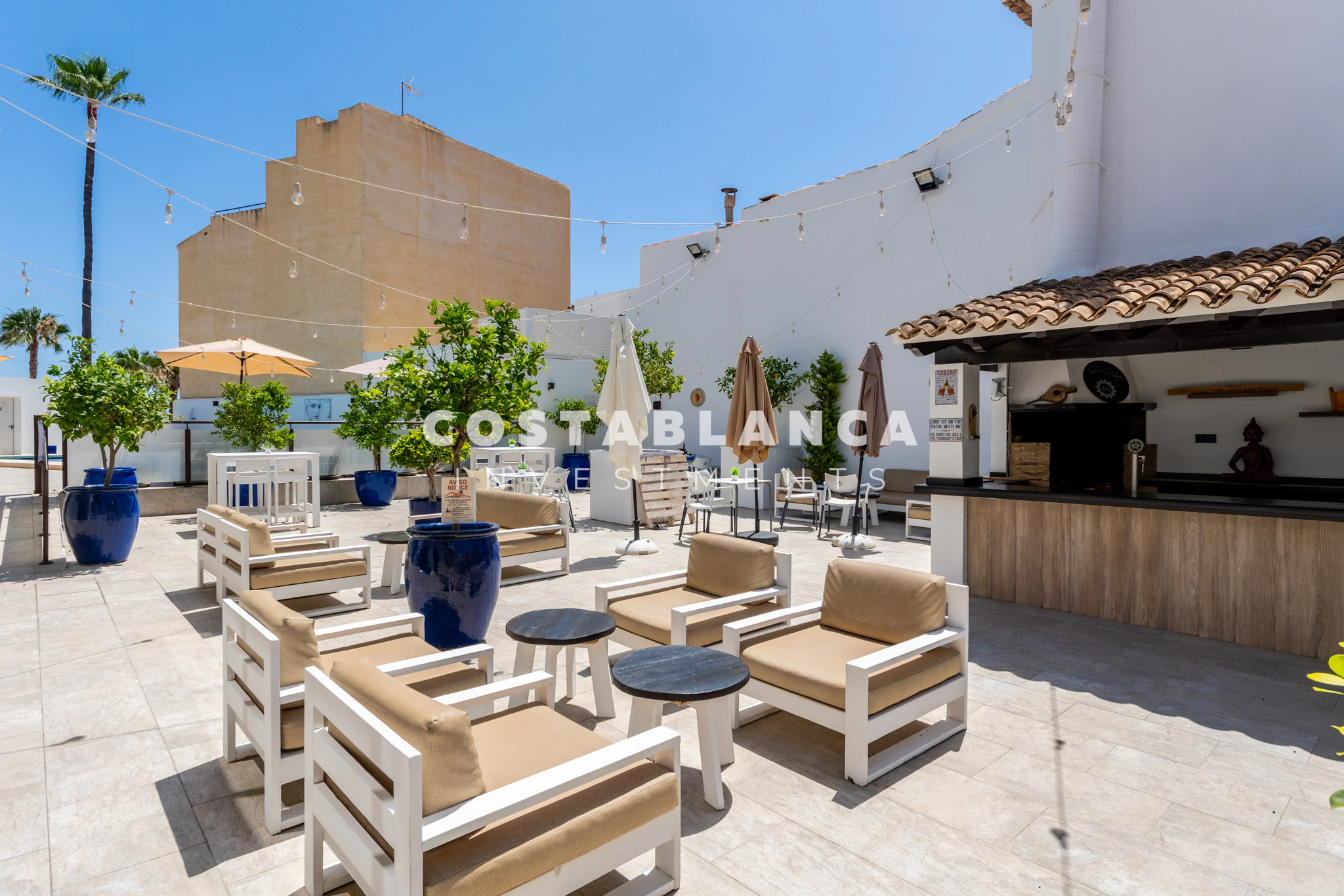 Hôtel-boutique avec vue sur la mer et permis de construire au cœur d'Alfàs del Pi