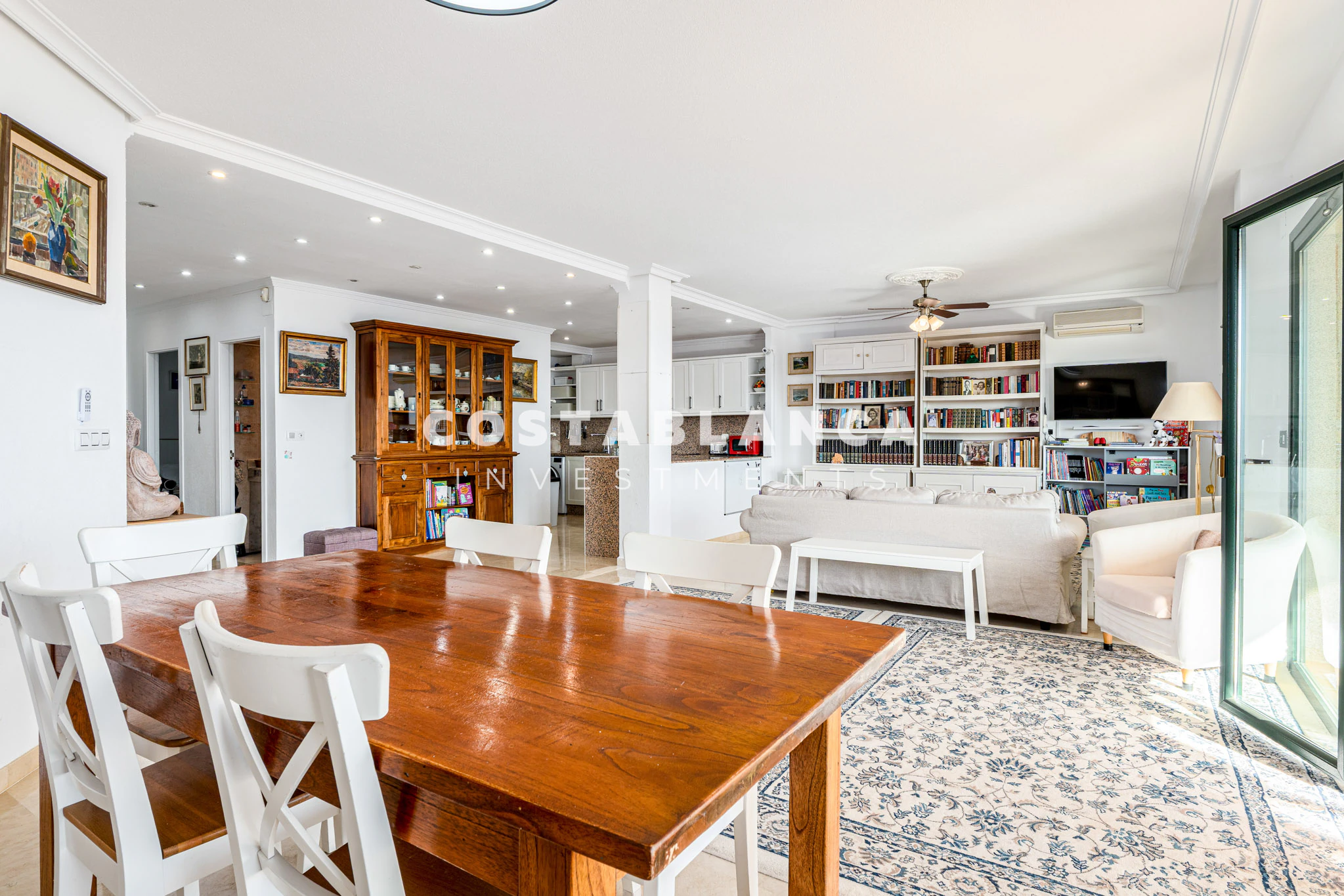 Spacious Penthouse with Stunning Sea and Mountain Views for sale in Sierra de Altea