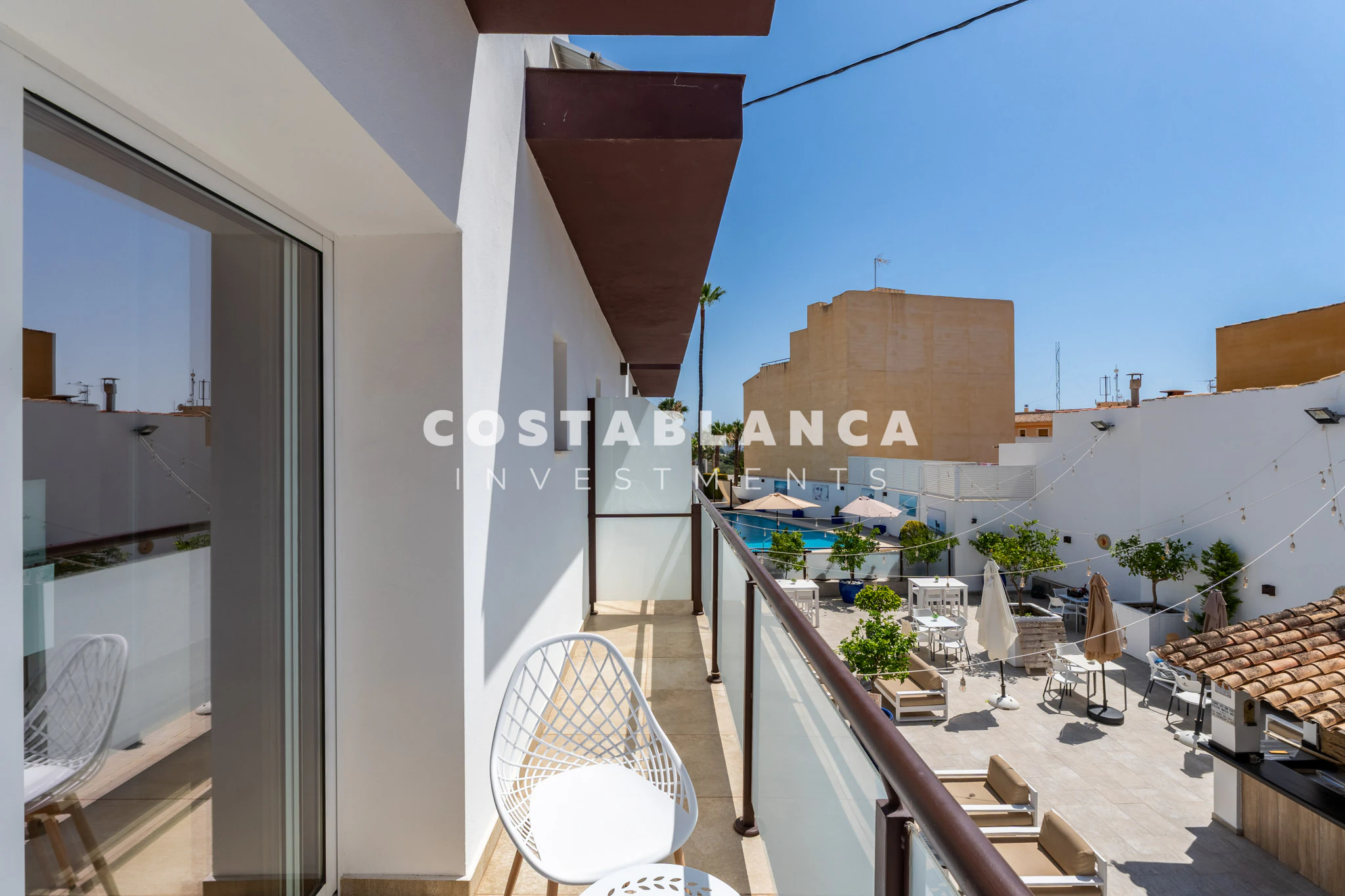 Hôtel-boutique avec vue sur la mer et permis de construire au cœur d'Alfàs del Pi