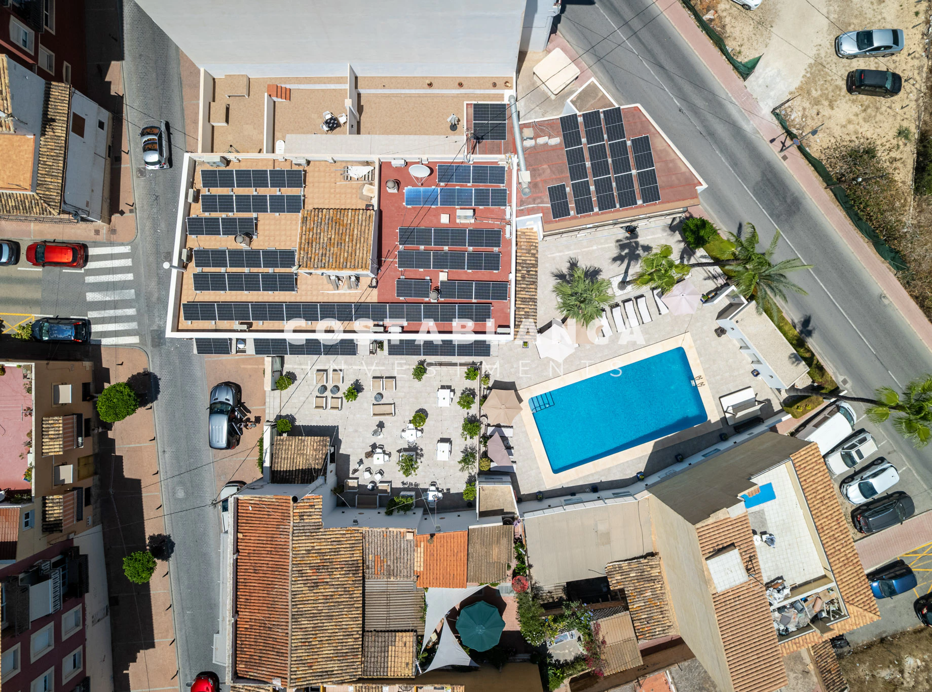 Hôtel-boutique avec vue sur la mer et permis de construire au cœur d'Alfàs del Pi
