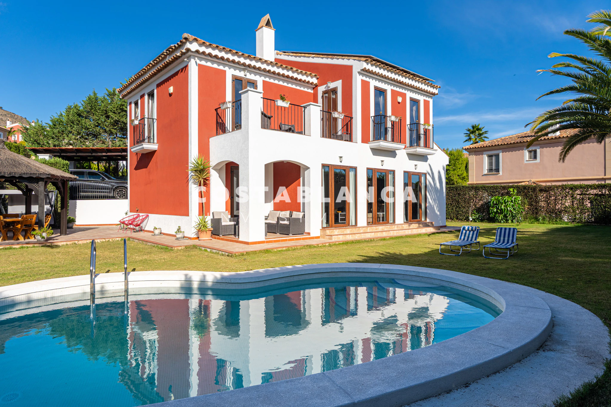 Gerestaureerde Mediterrane Villa te koop met Zeezicht in Sierra Cortina, Finestrat