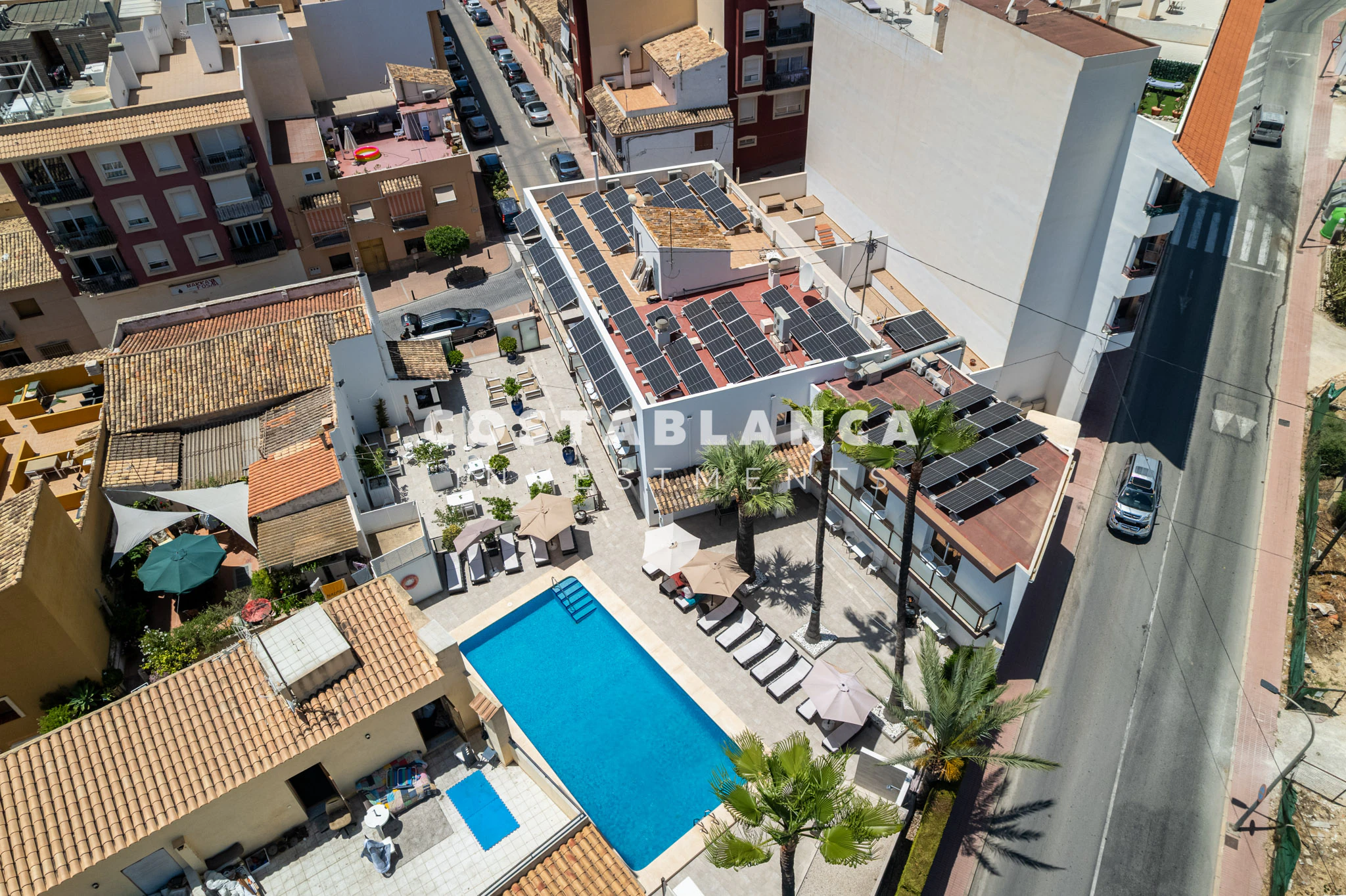 Hôtel-boutique avec vue sur la mer et permis de construire au cœur d'Alfàs del Pi