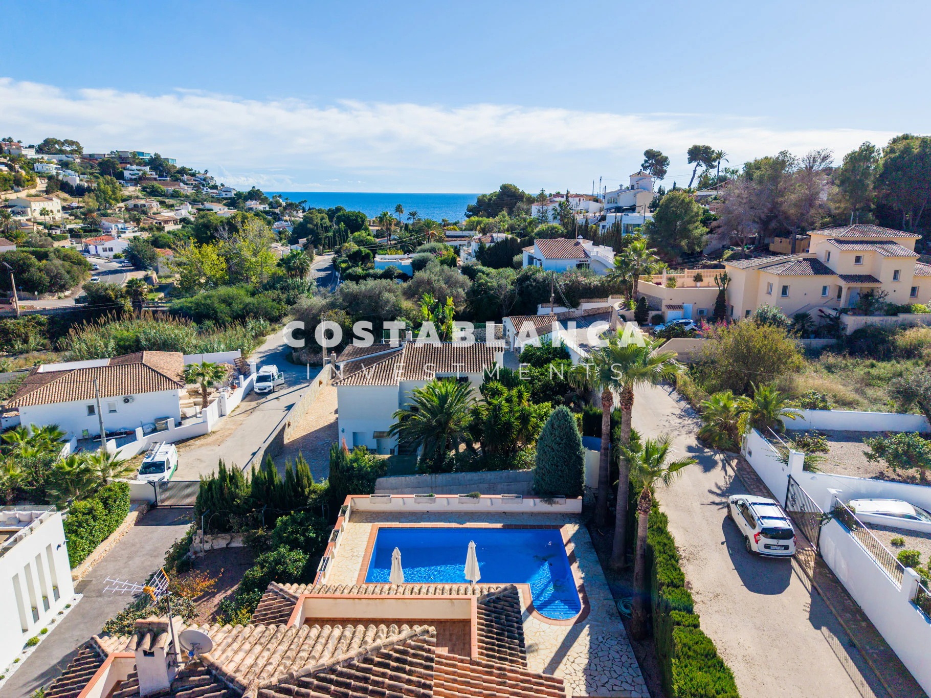 Ruimtelijk Mediterraan Huis te koop met Zwembad Dichtbij de Kust in Benissa
