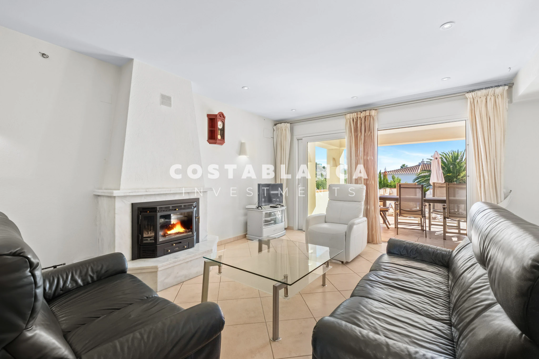 Ruimtelijk Mediterraan Huis te koop met Zwembad Dichtbij de Kust in Benissa