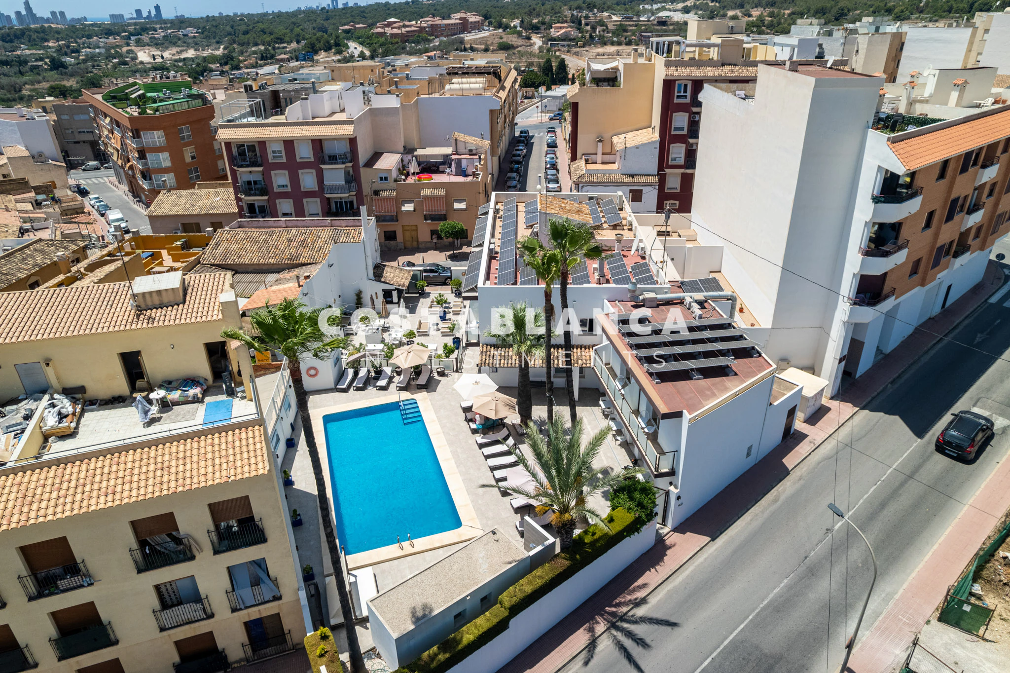 Hôtel-boutique avec vue sur la mer et permis de construire au cœur d'Alfàs del Pi
