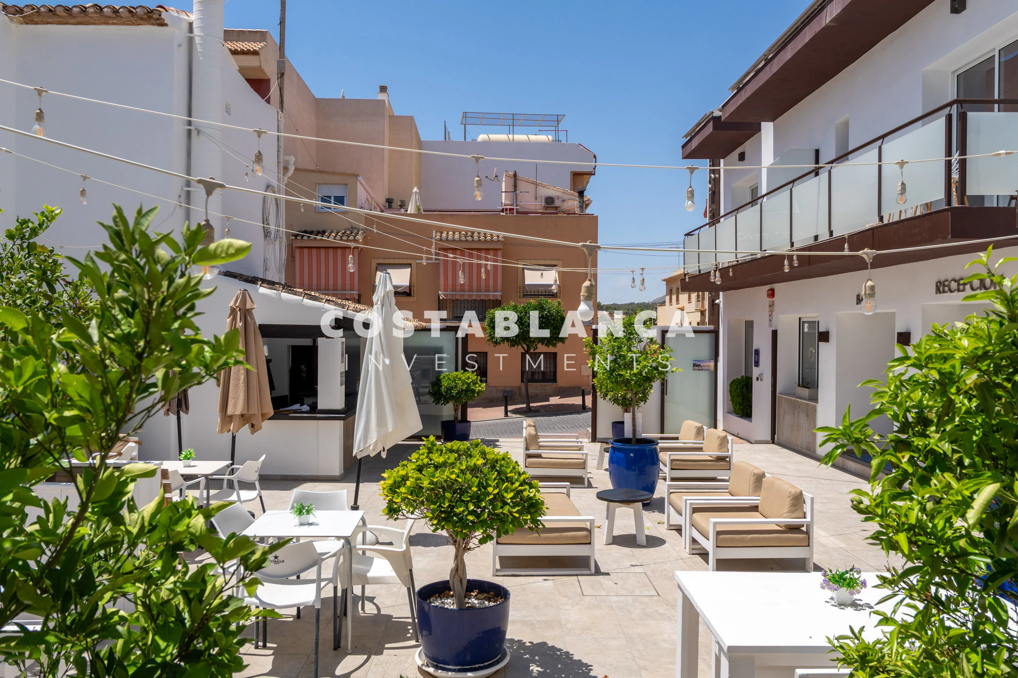 Hôtel-boutique avec vue sur la mer et permis de construire au cœur d'Alfàs del Pi