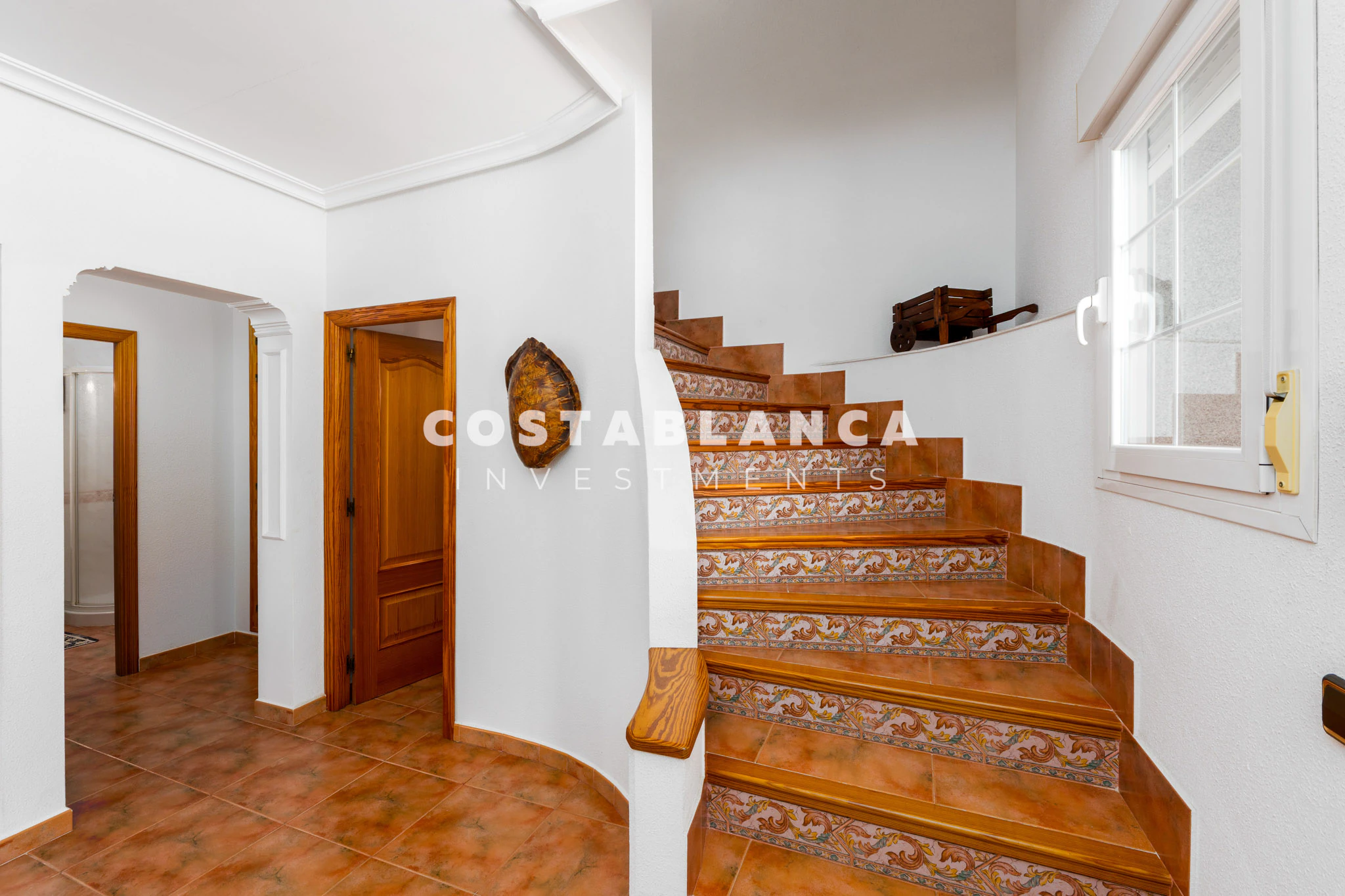 Beautiful Villa in Calpe with Large Garden, Pool, and Sea Views