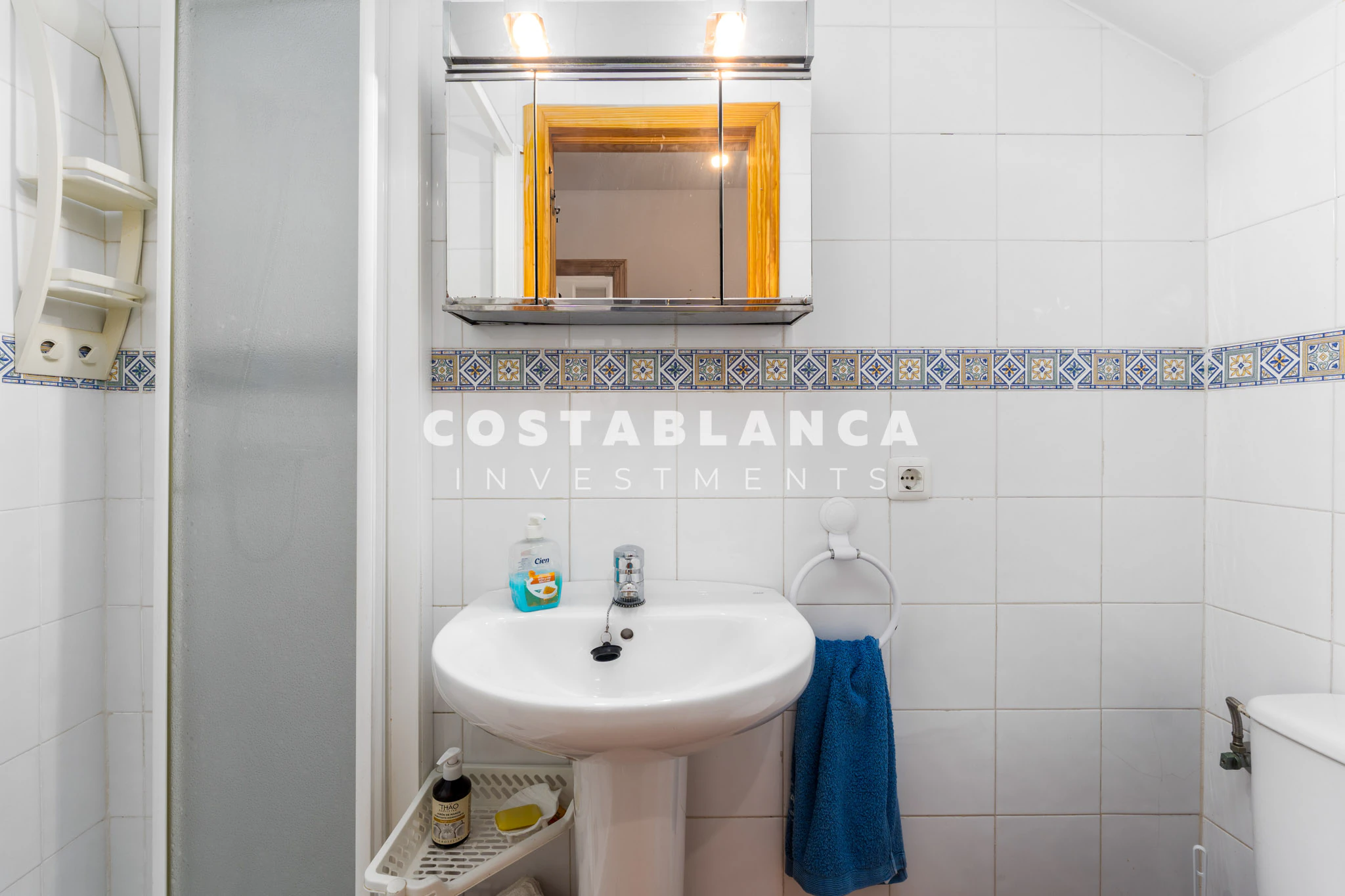 Beautiful Villa in Calpe with Large Garden, Pool, and Sea Views
