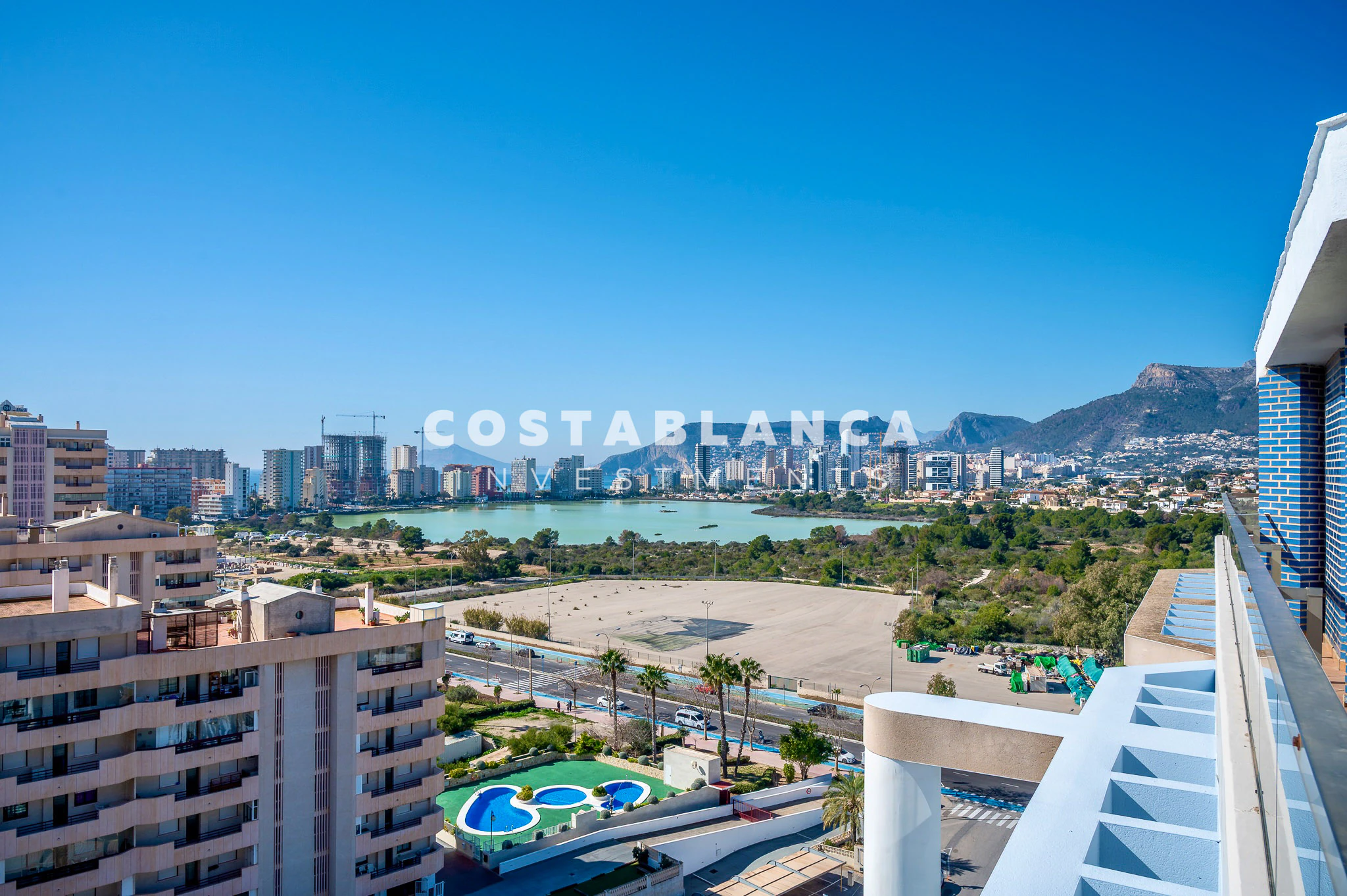 Duplex for Sale in Calpe With Beautiful Sea Views